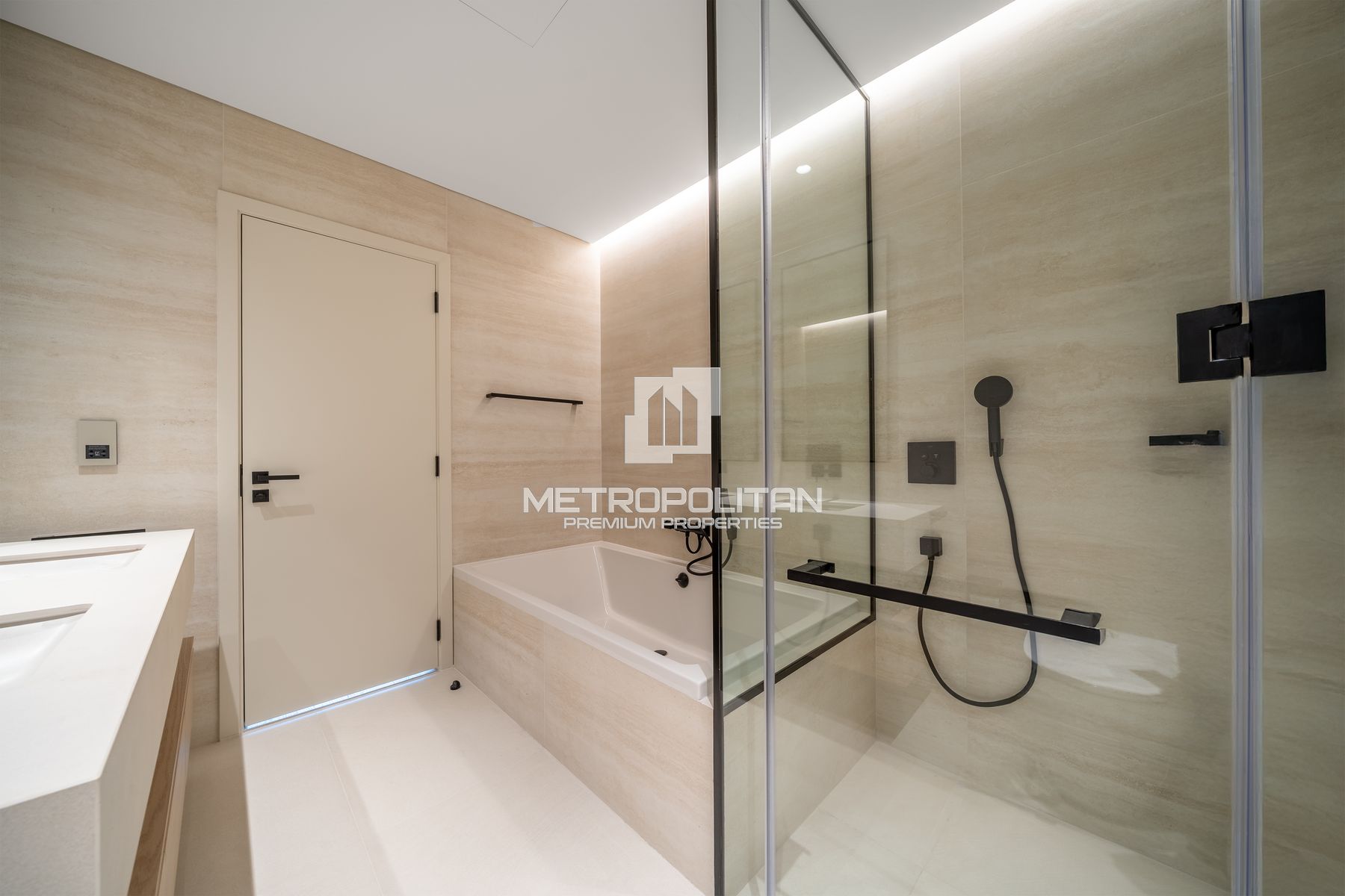 2BR Apartment for Rent in Sheikh Zayed Road – MPR-9524