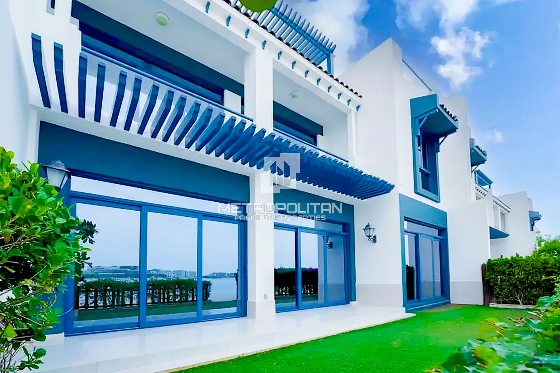 5BR Villa for Rent in Palm Jumeirah – MPR-9535