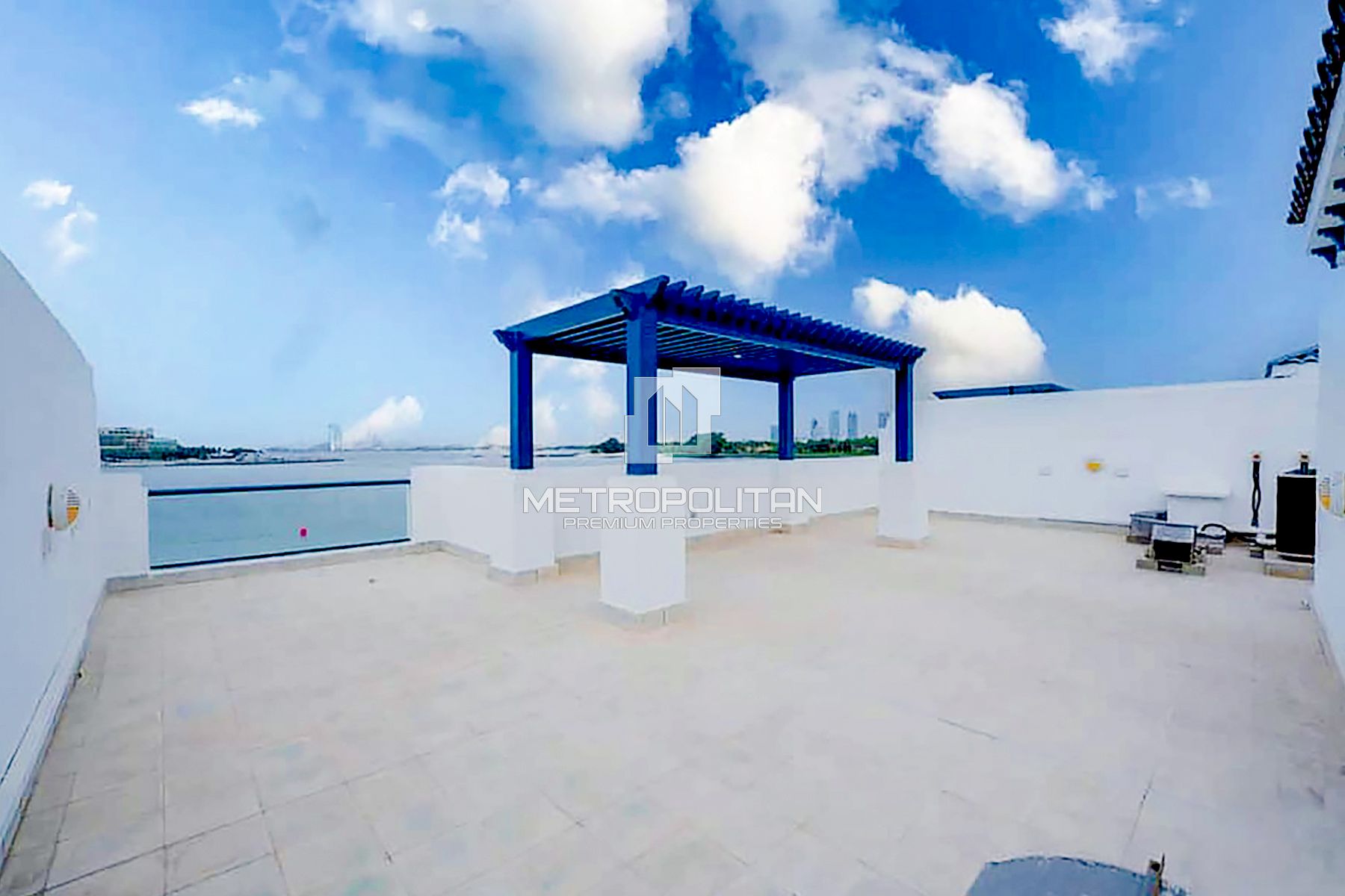 5BR Villa for Rent in Palm Jumeirah – MPR-9535