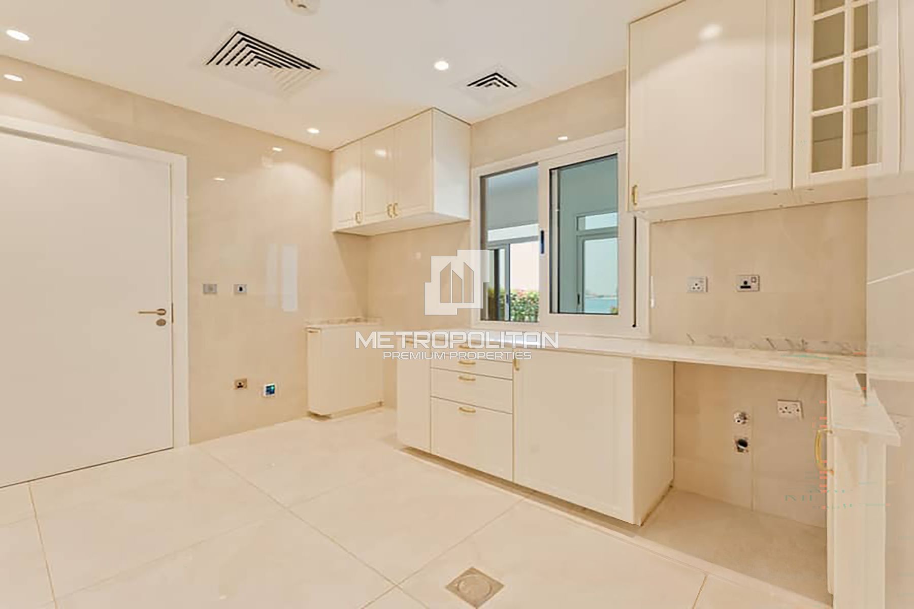 Luxury | Full Sea View | Private Beach Access