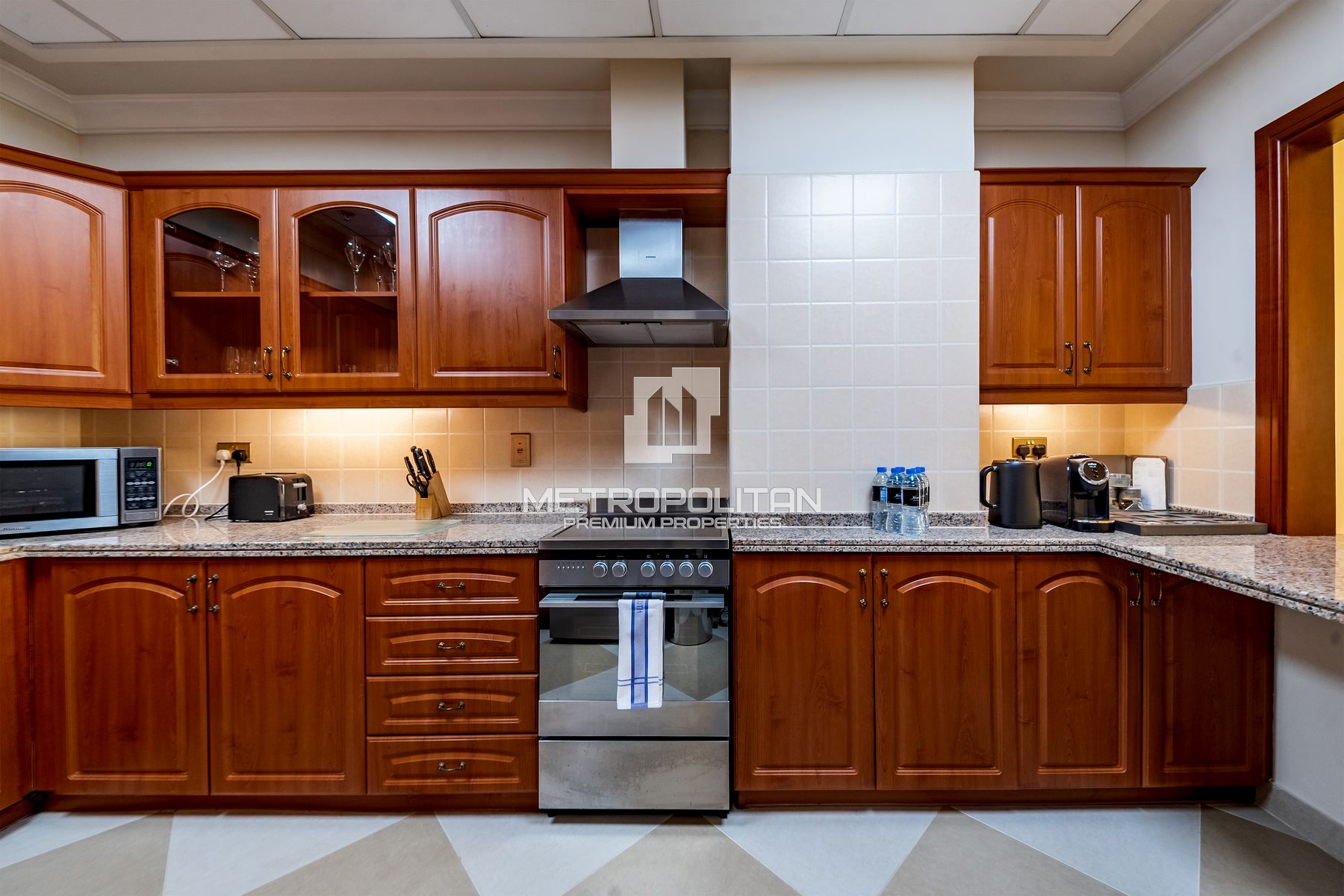 2BR Apartment for Rent in Palm Jumeirah – MPR-9543