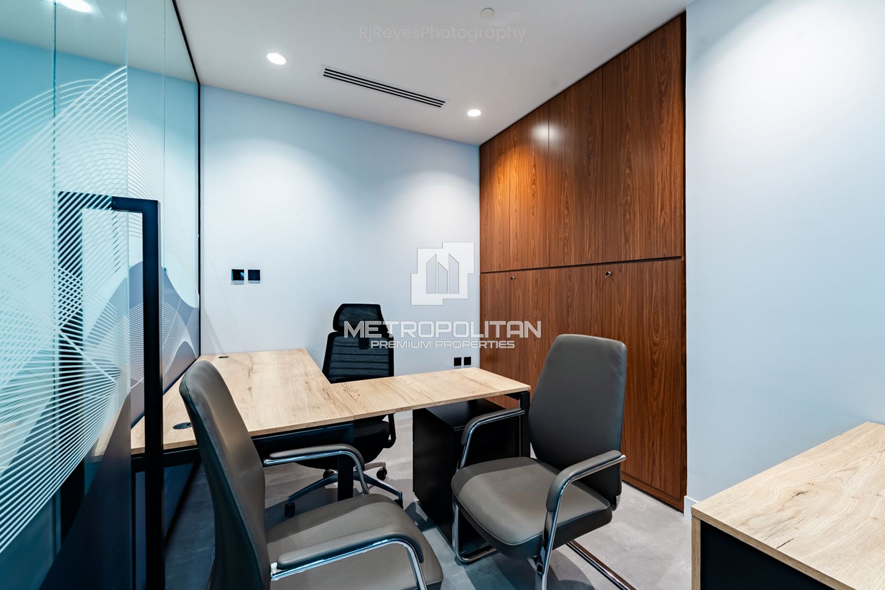 High Floor | Furnished Office | Spacious Layout
