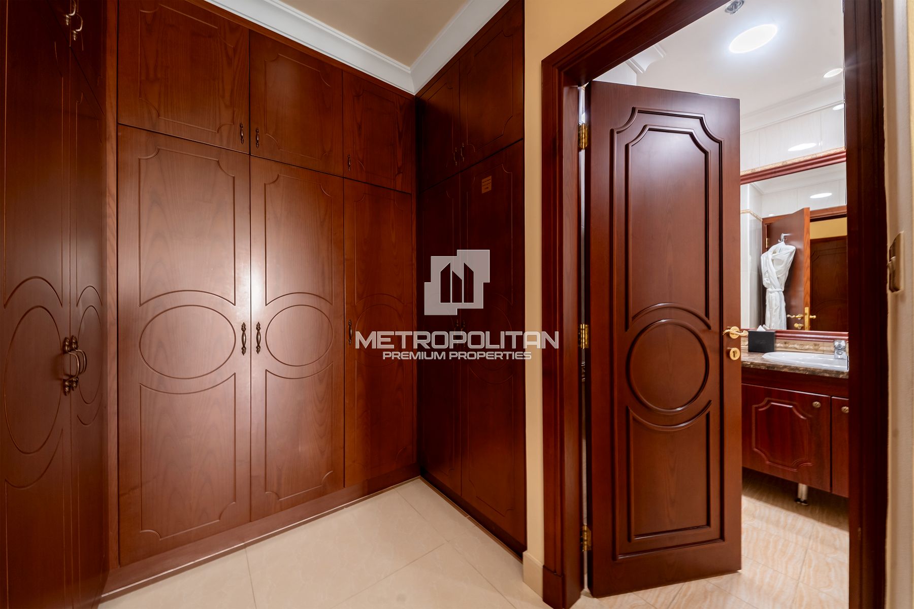 2BR Apartment for Rent in Palm Jumeirah – MPR-9558