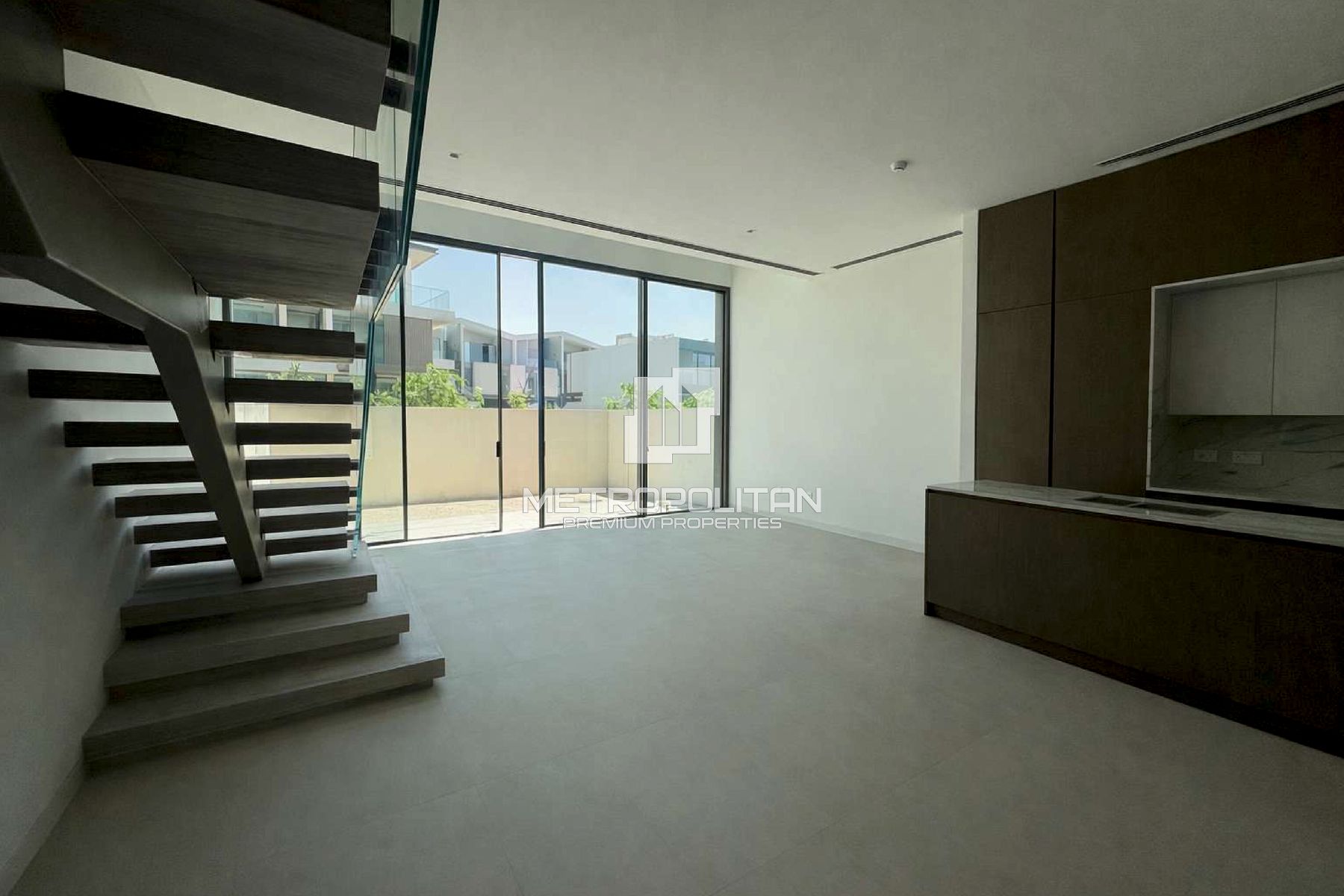 3BR Townhouse for Rent in Nad Al Sheba – MPR-9565