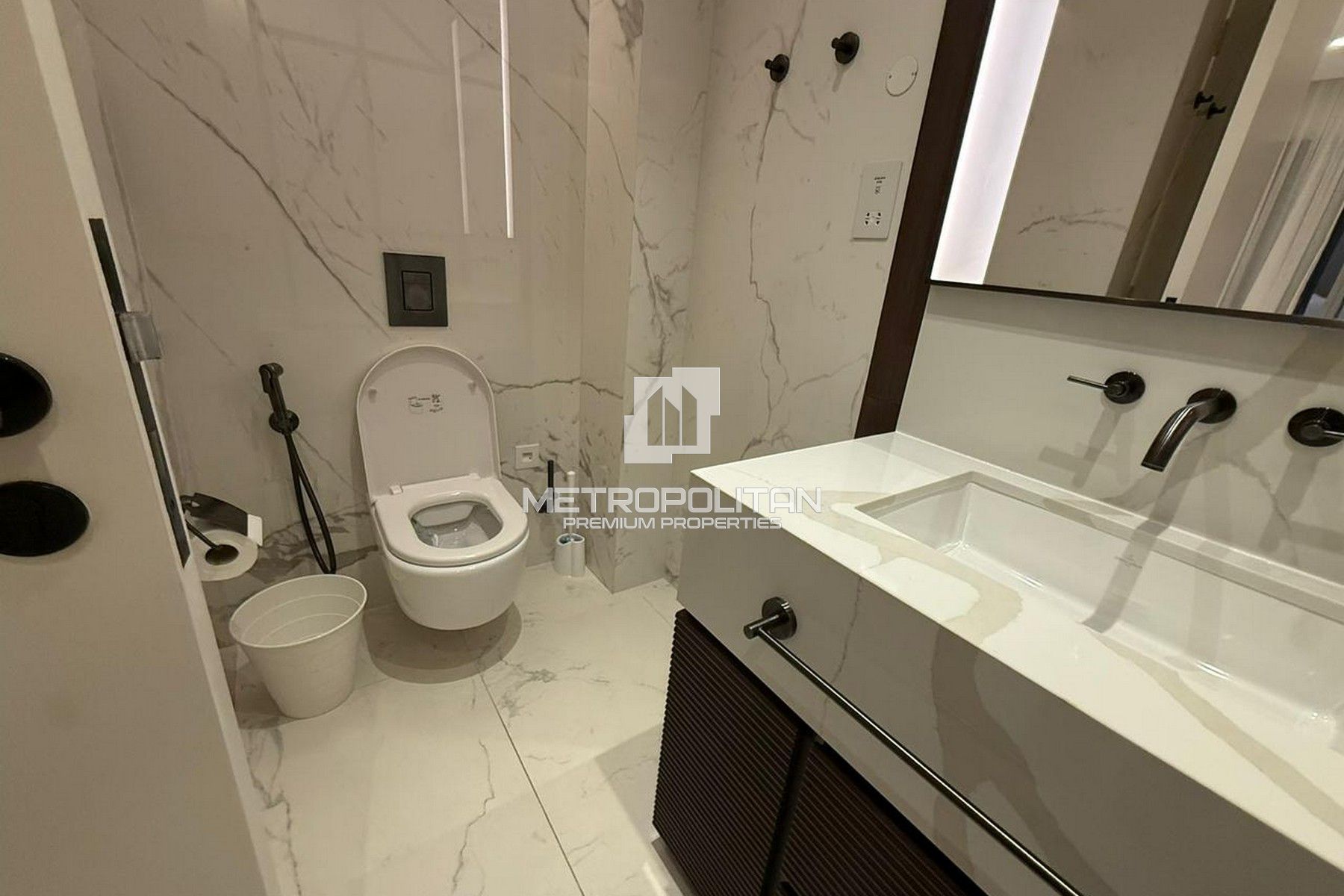 1BR Apartment for Rent in Jumeirah Lake Towers – MPR-9570