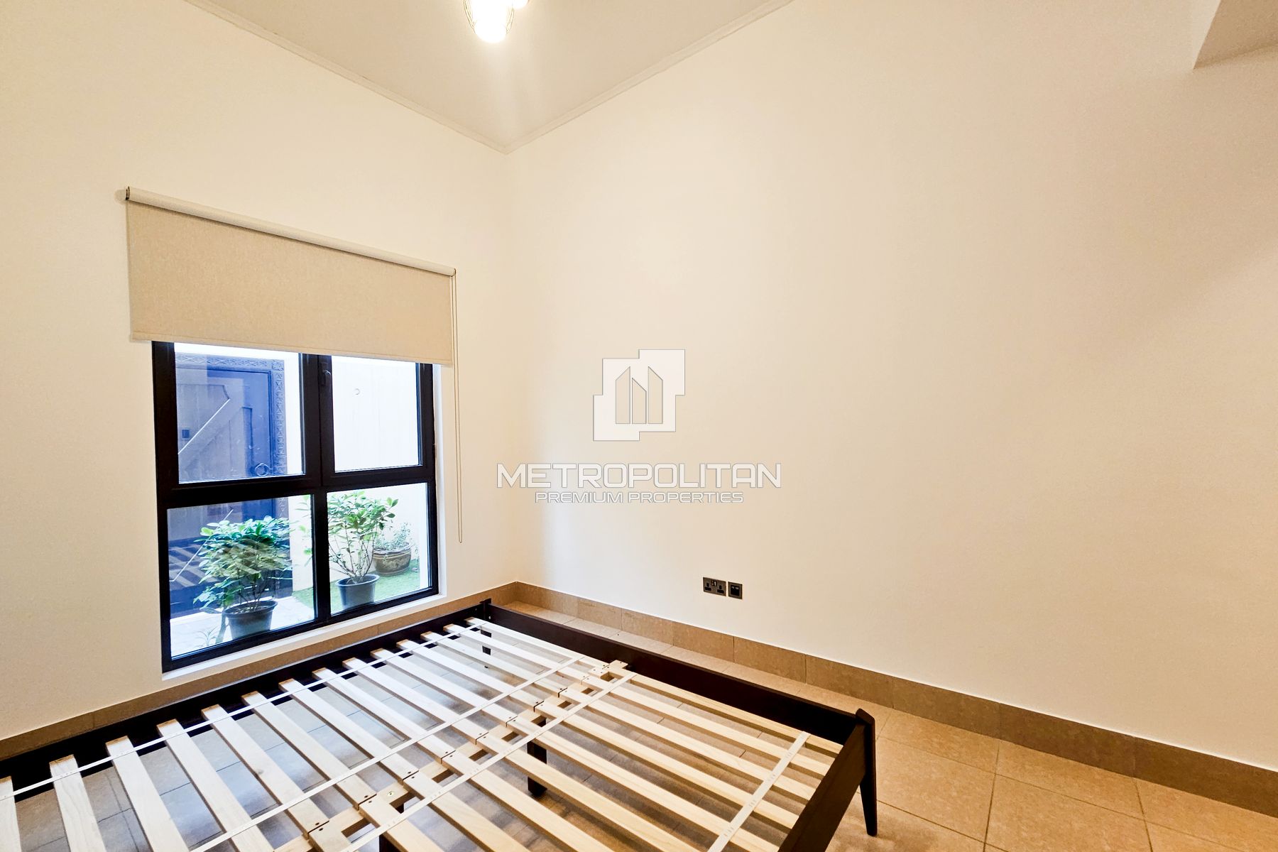 1BR Apartment for Rent in Old Town – MPR-9577