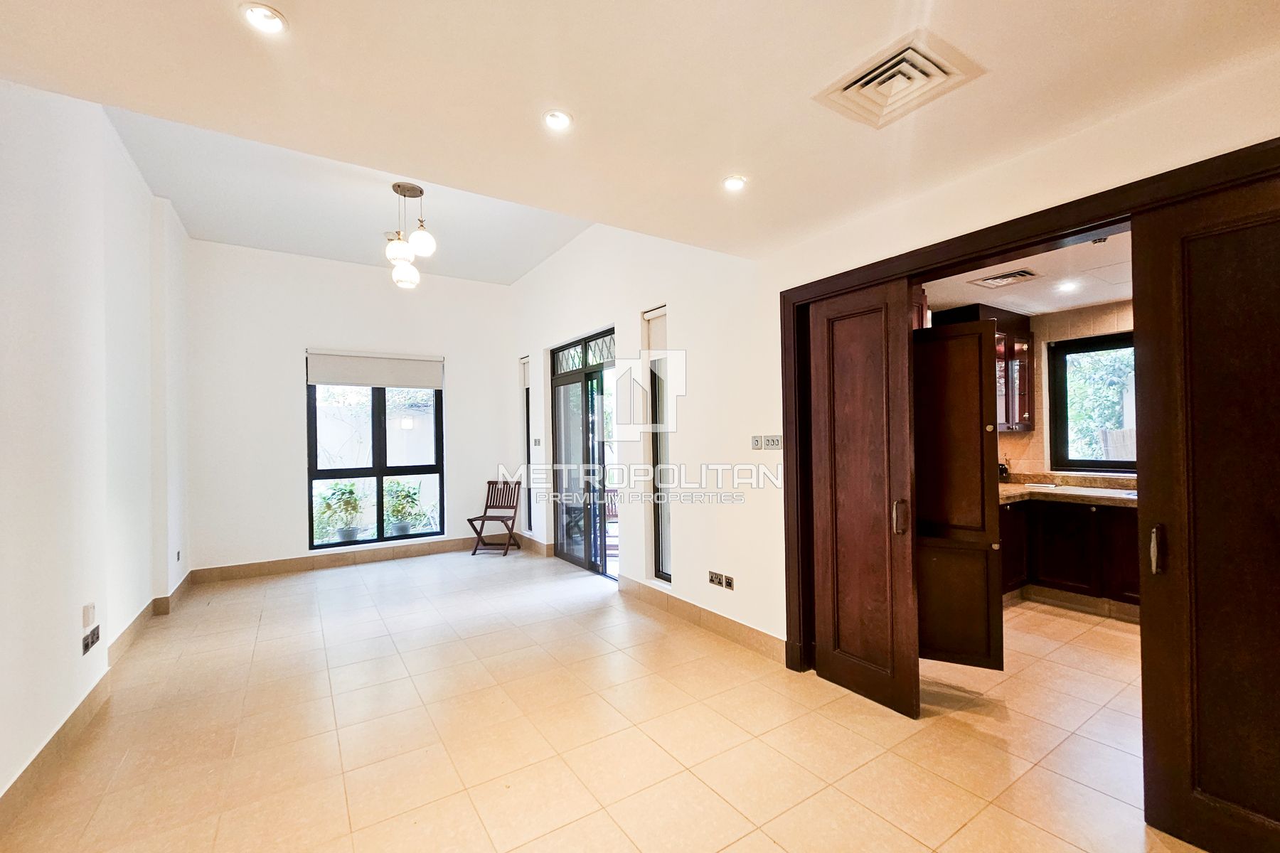 1BR Apartment for Rent in Old Town – MPR-9577