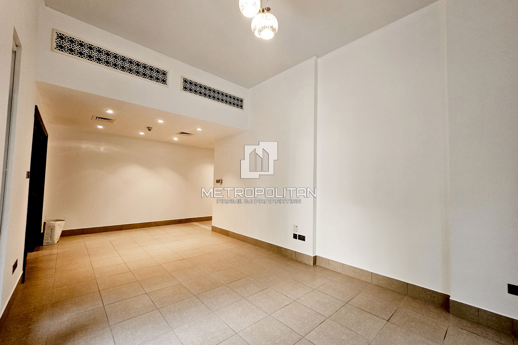 1BR Apartment for Rent in Old Town – MPR-9577