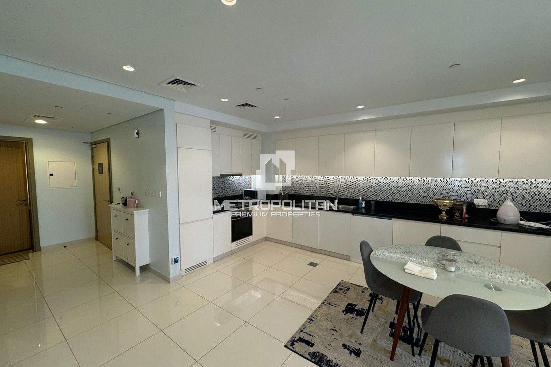 2BR Apartment for Rent in Business Bay – MPR-9610