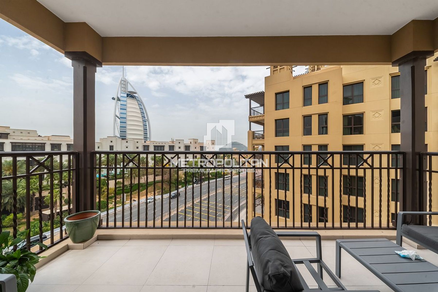 4BR Apartment for Rent in Umm Suqeim – MPR-9618