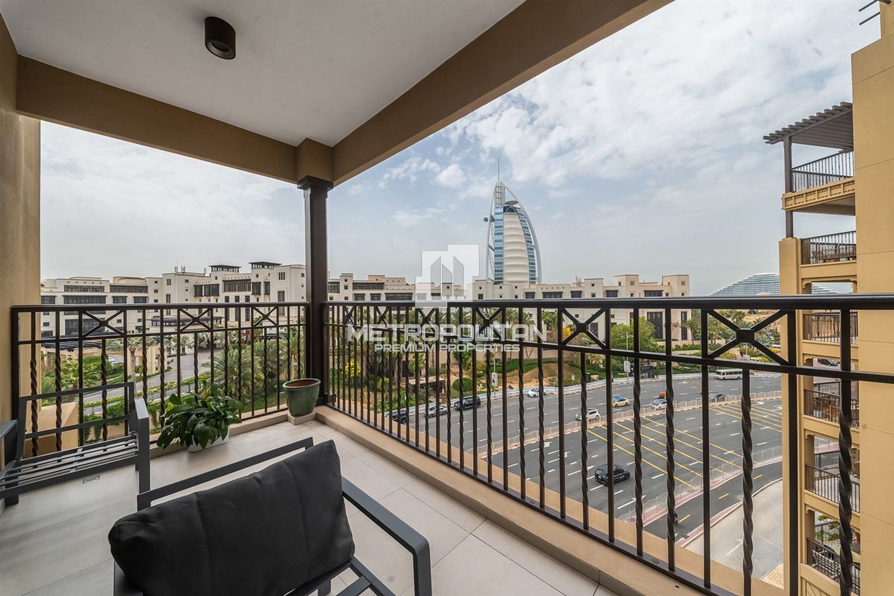 4BR Apartment for Rent in Umm Suqeim – MPR-9618