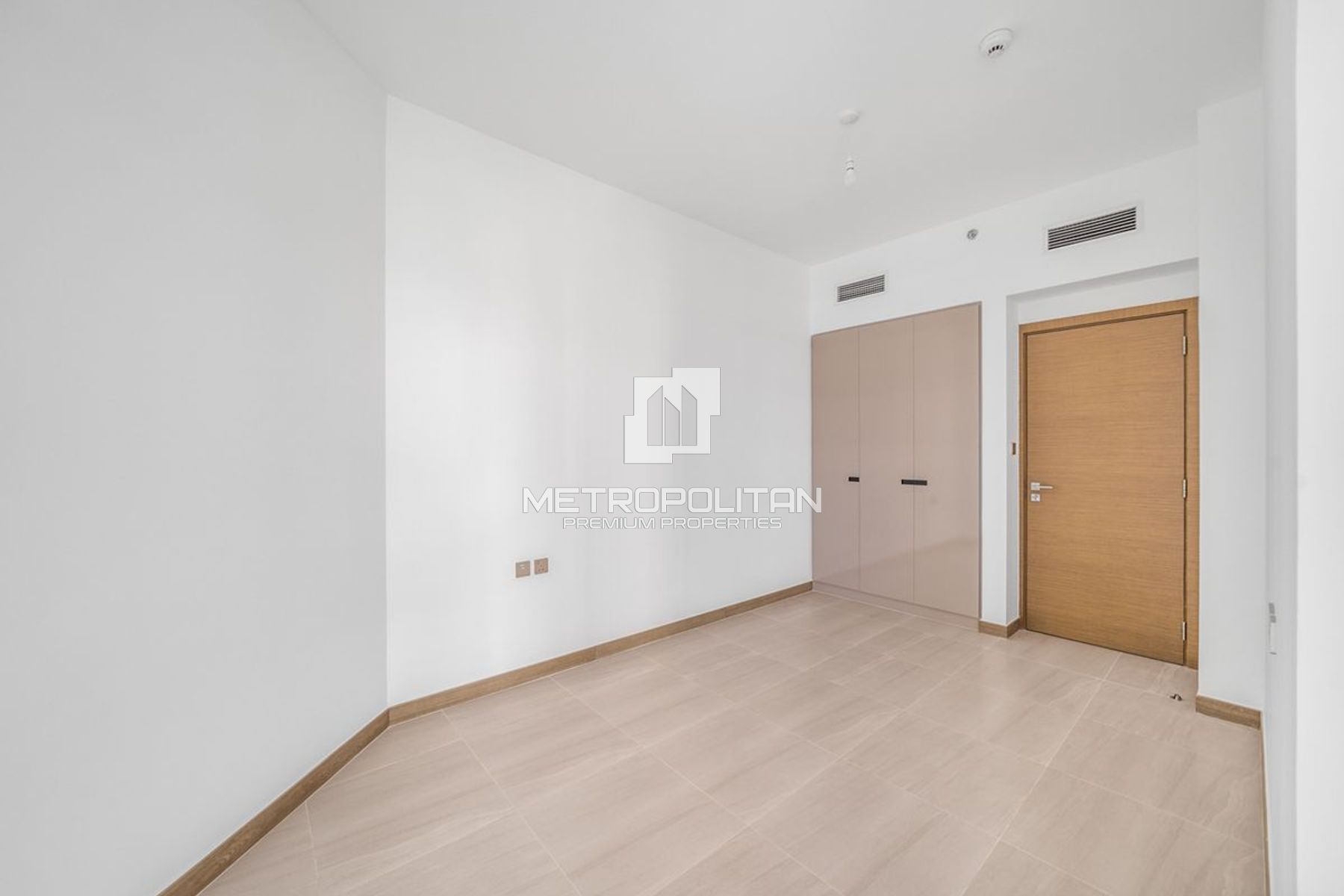 2BR Apartment for Rent in Business Bay – MPR-9643