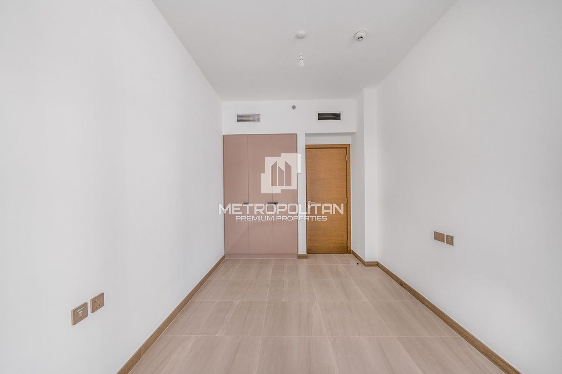 2BR Apartment for Rent in Business Bay – MPR-9643