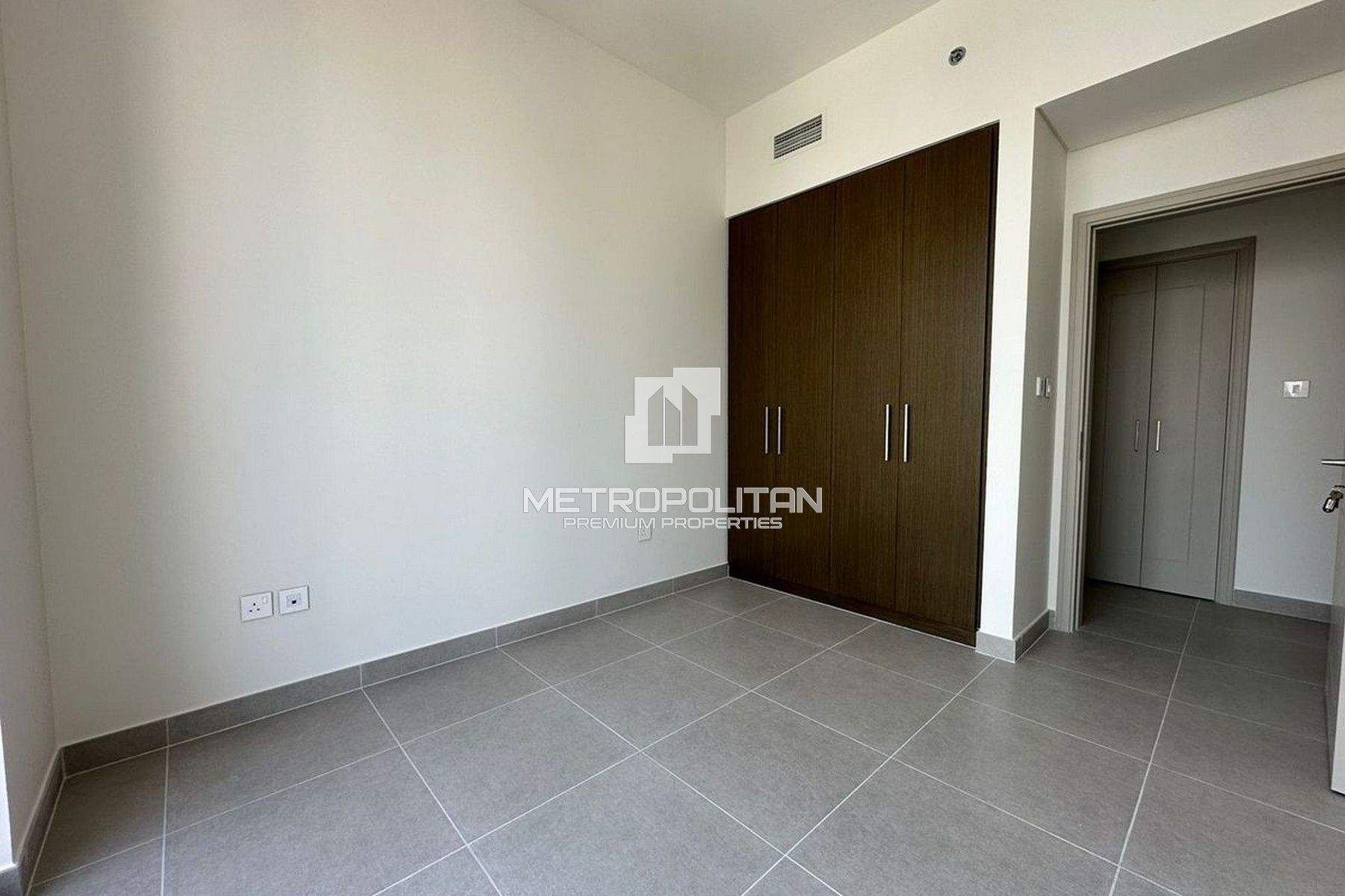 3BR Apartment for Rent in Downtown Dubai – MPR-9683