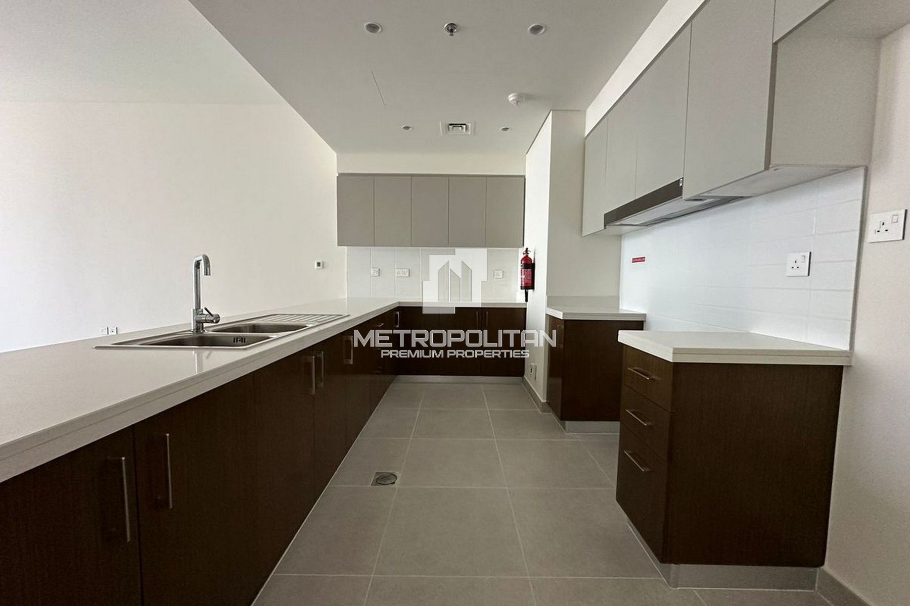 3BR Apartment for Rent in Downtown Dubai – MPR-9683
