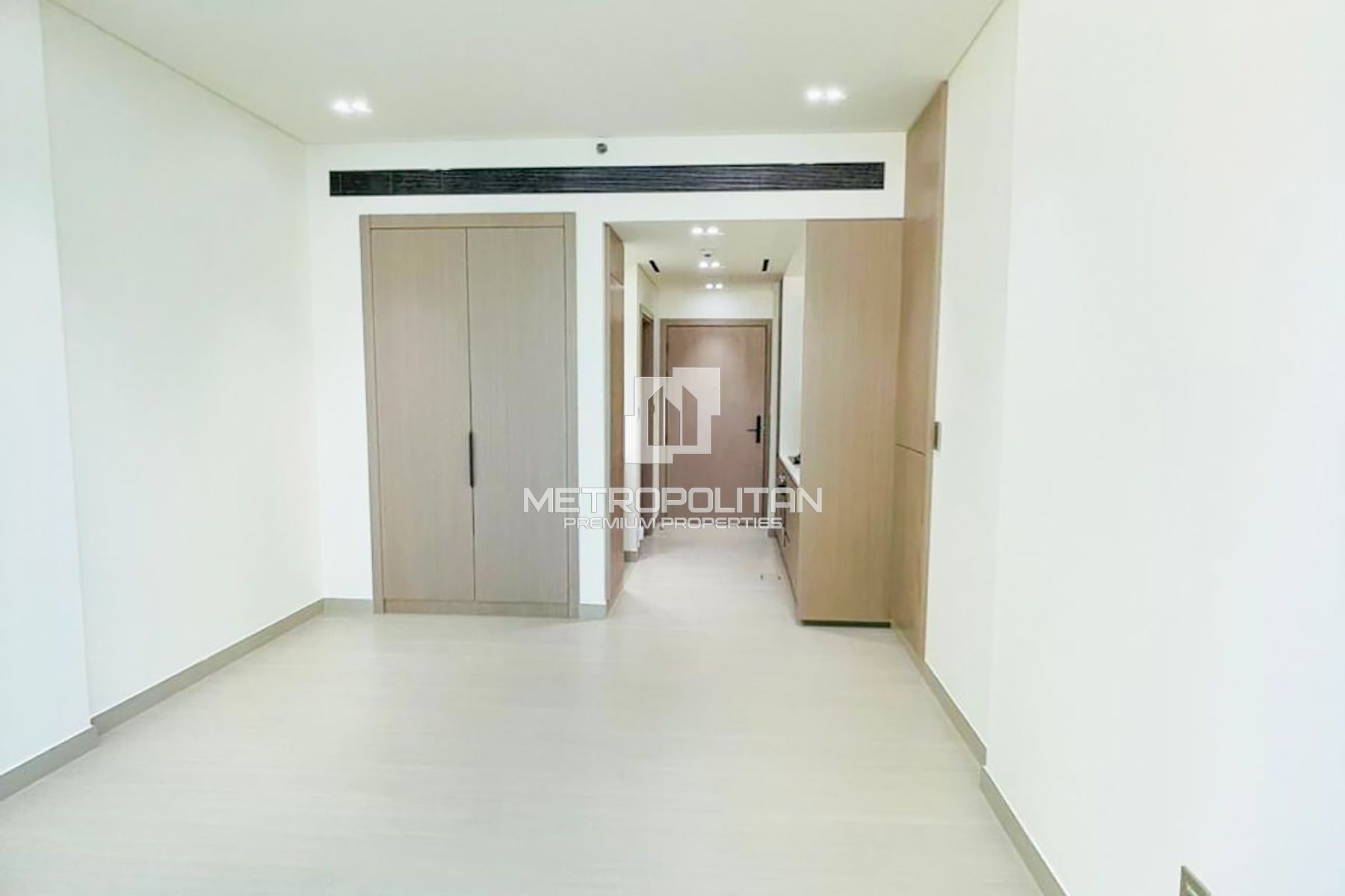 .5BR Apartment for Rent in Jumeirah Village Circle – MPR-9686