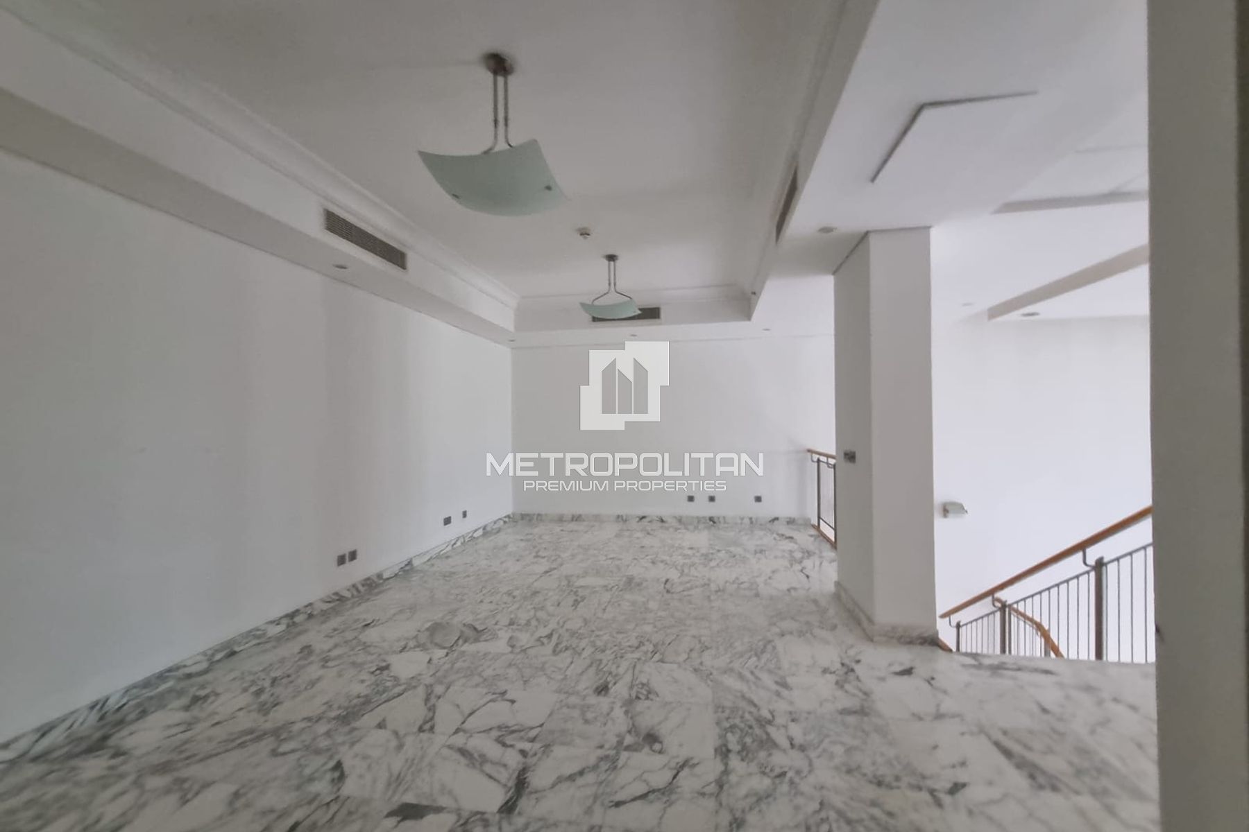 4BR Penthouse for Rent in Palm Jumeirah – MPR-9695