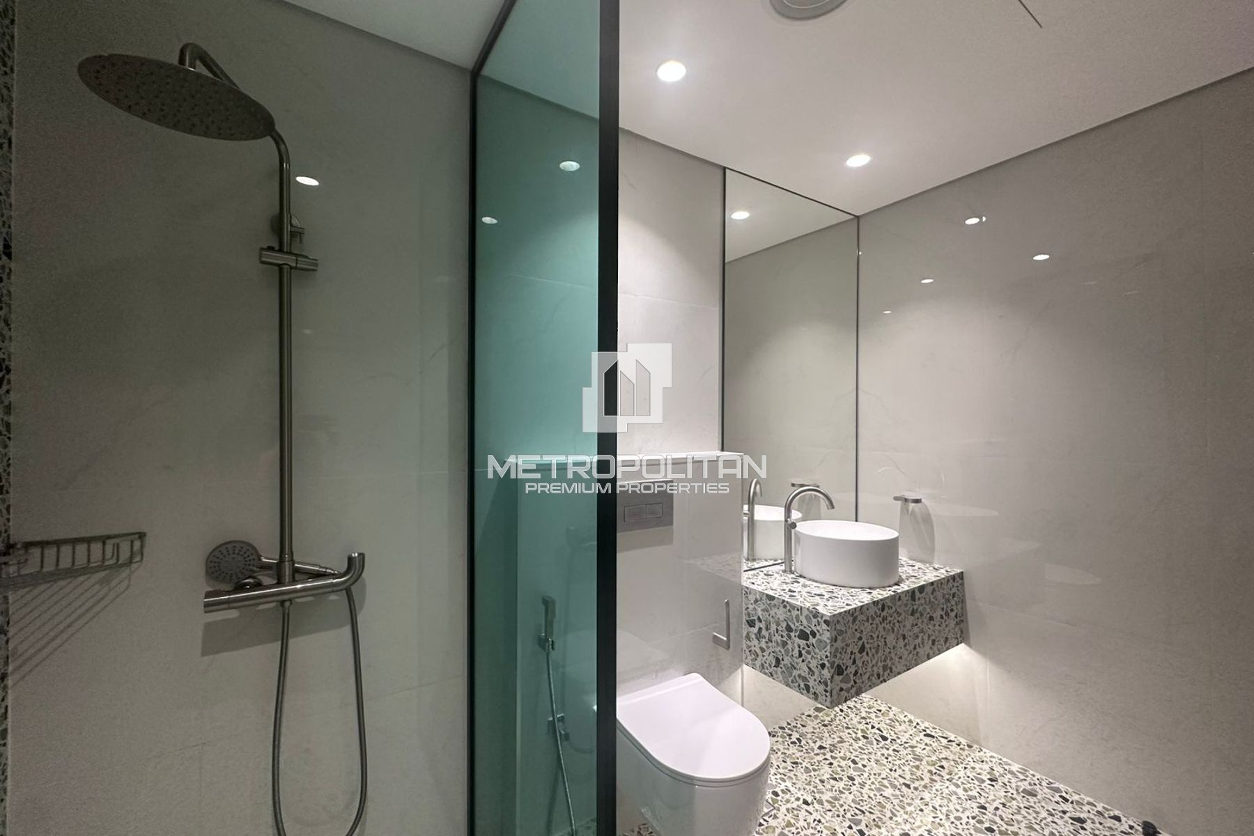 1BR Apartment for Rent in Jumeirah Village Circle – MPR-9708