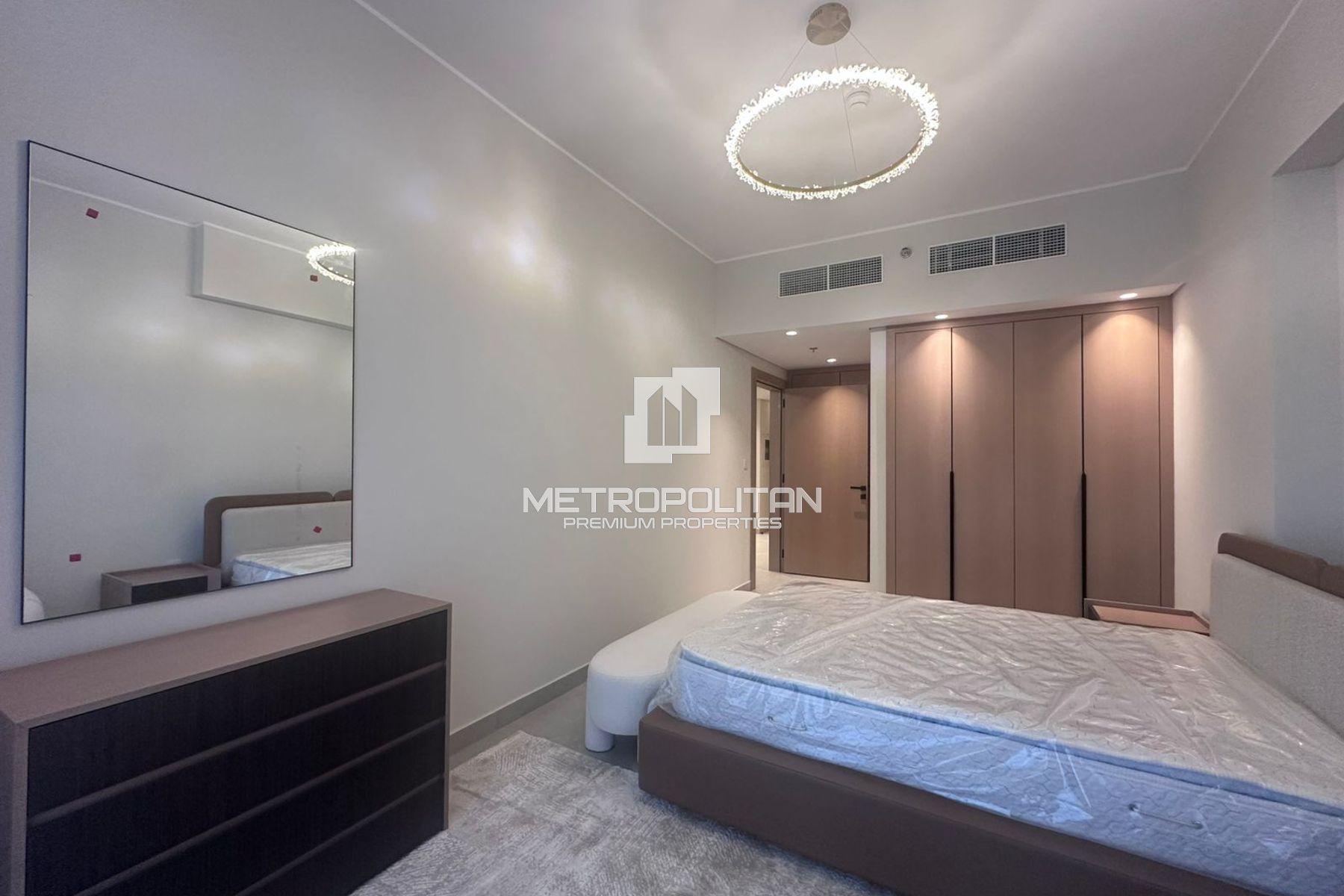 1BR Apartment for Rent in Jumeirah Village Circle – MPR-9708