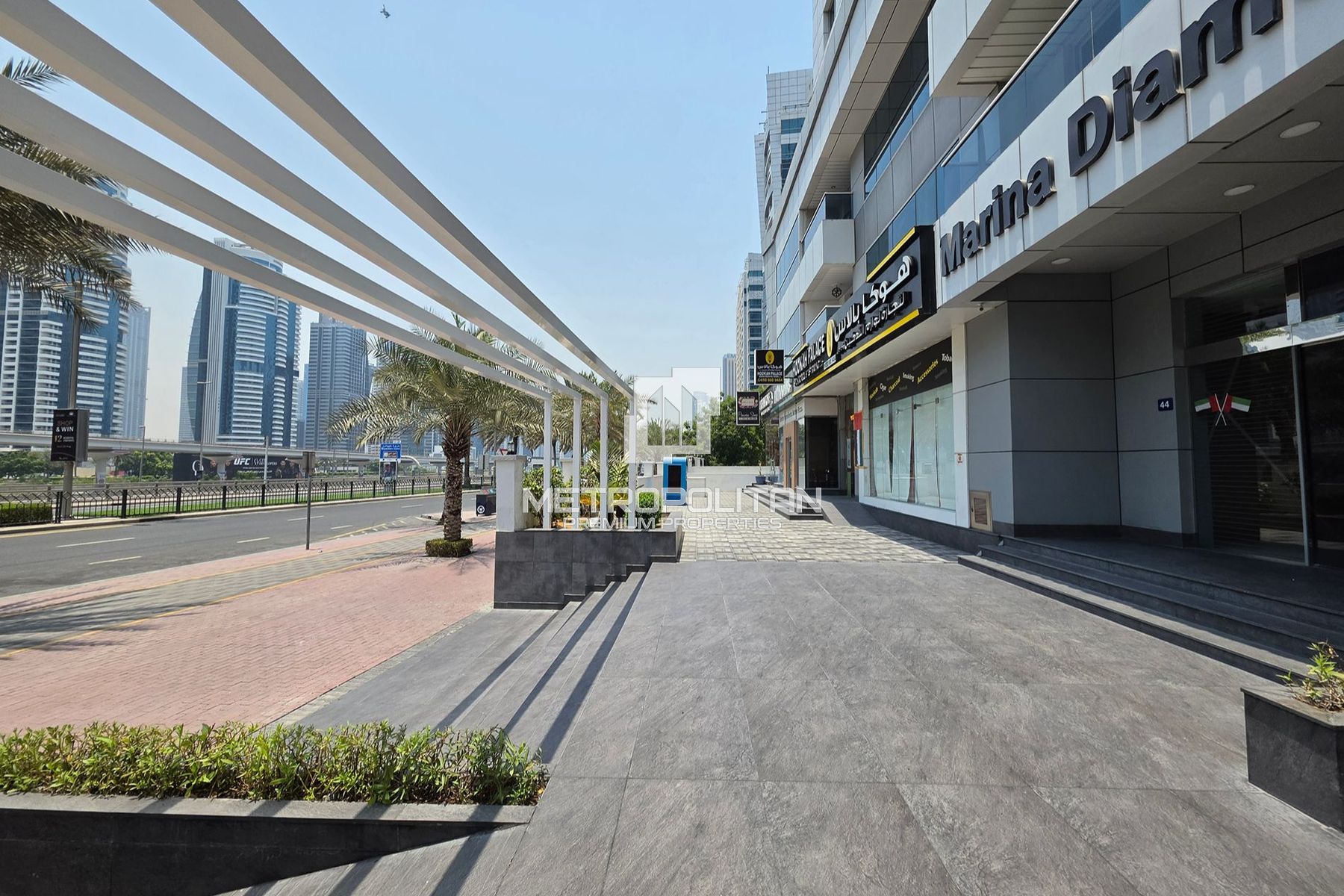 Fully Furnished| Upgraded| Marina View| Near Metro