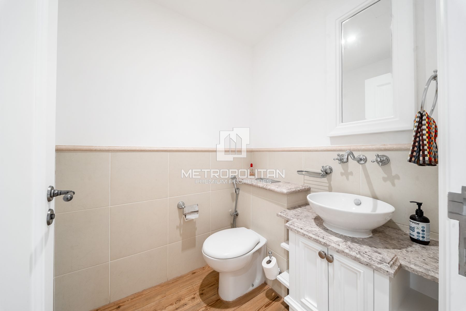 3BR Apartment for Rent in Old Town – MPR-9724