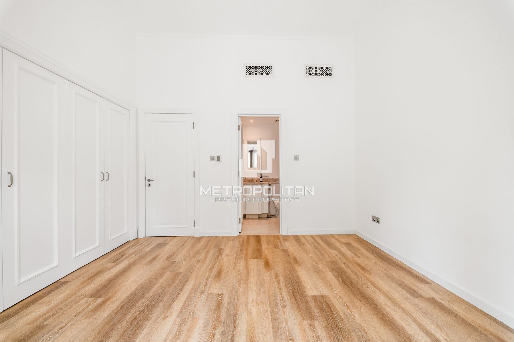 3BR Apartment for Rent in Old Town – MPR-9724