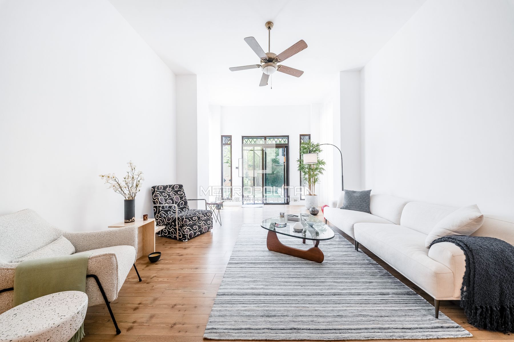 3BR Apartment for Rent in Old Town – MPR-9724