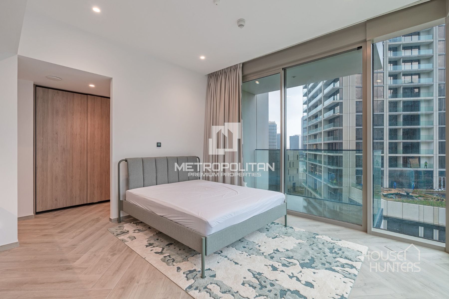 .5BR Apartment for Rent in Business Bay – MPR-9726