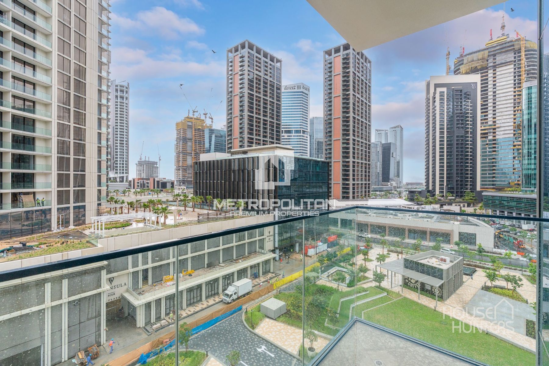 .5BR Apartment for Rent in Business Bay – MPR-9726