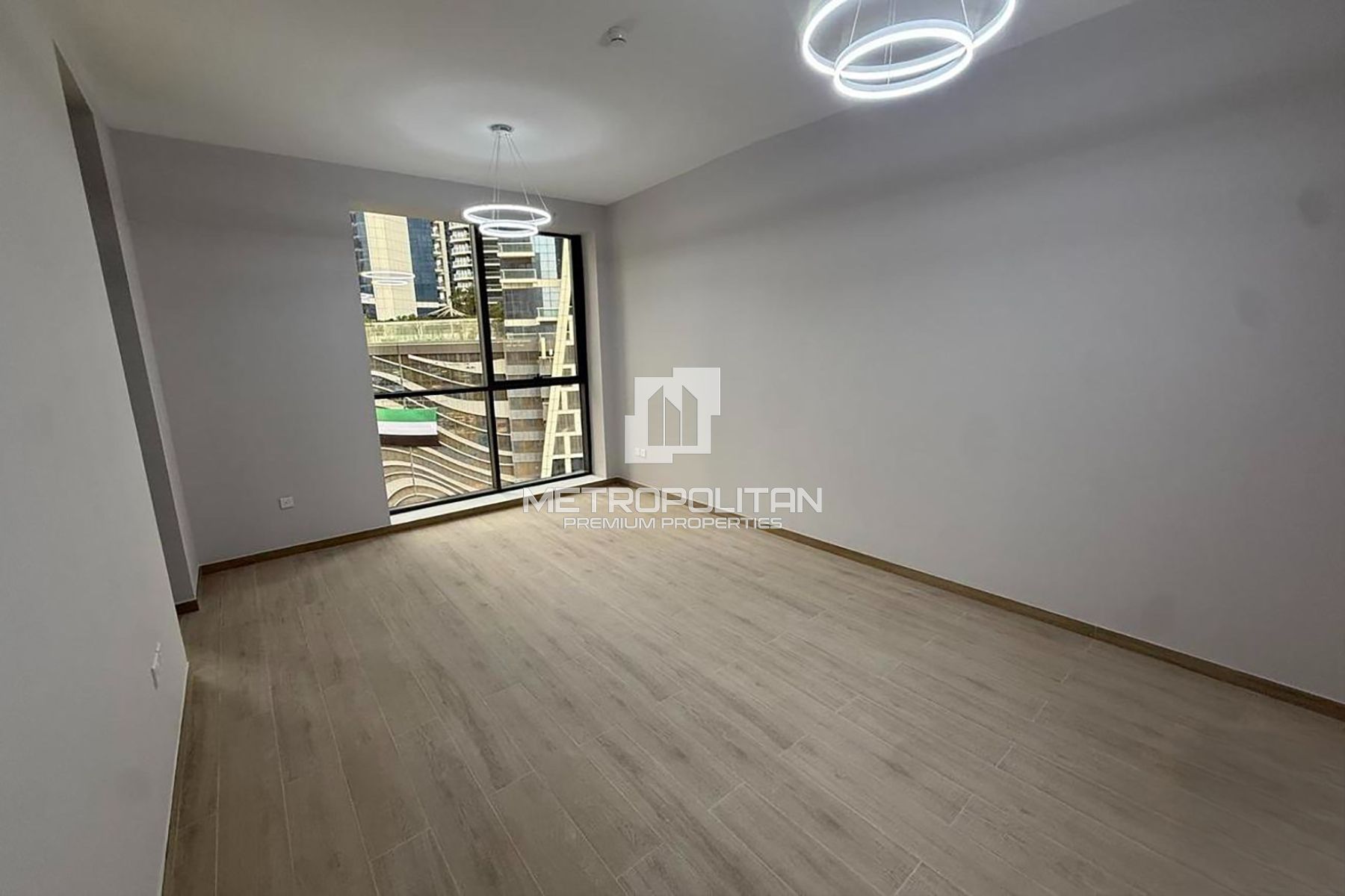 .5BR Apartment for Rent in Business Bay – MPR-9743