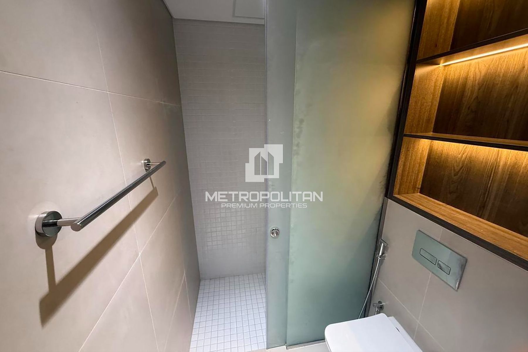 .5BR Apartment for Rent in Business Bay – MPR-9743