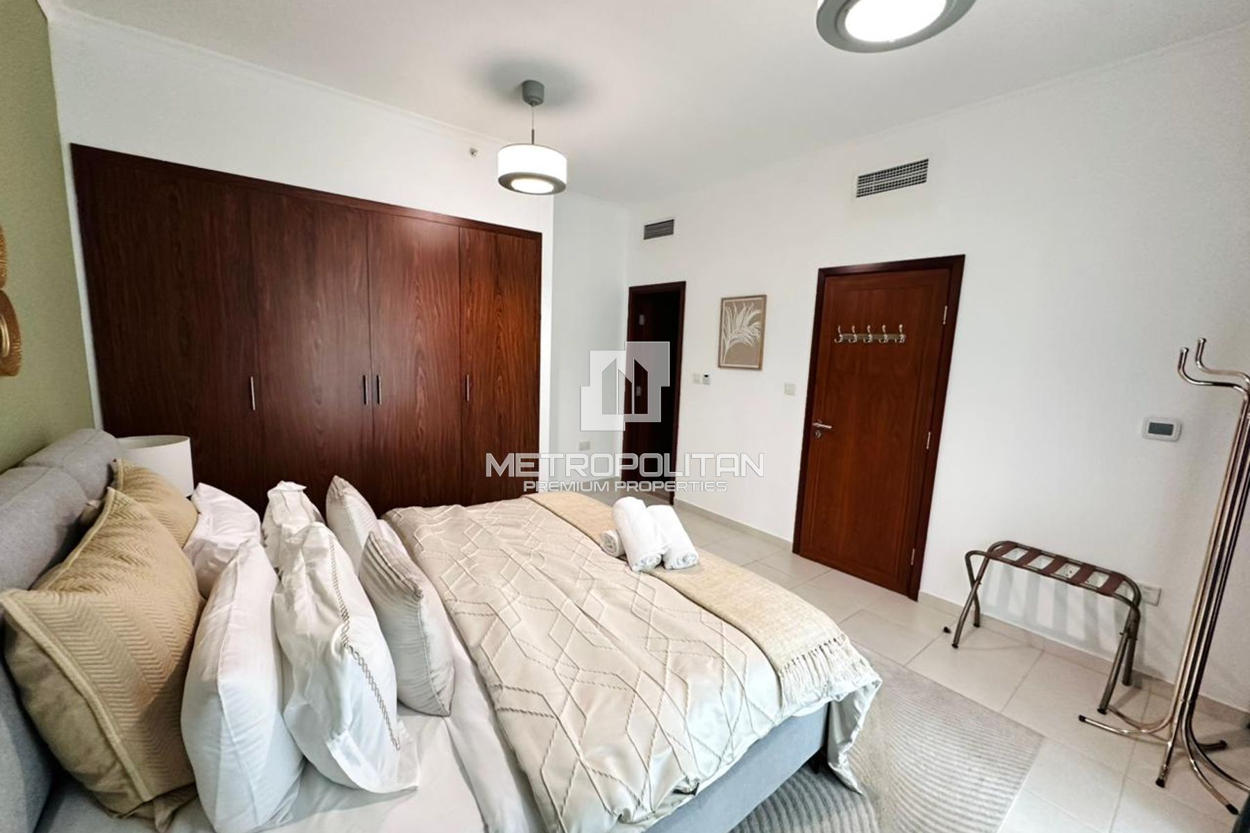 1BR Apartment for Rent in Downtown Dubai – MPR-9751