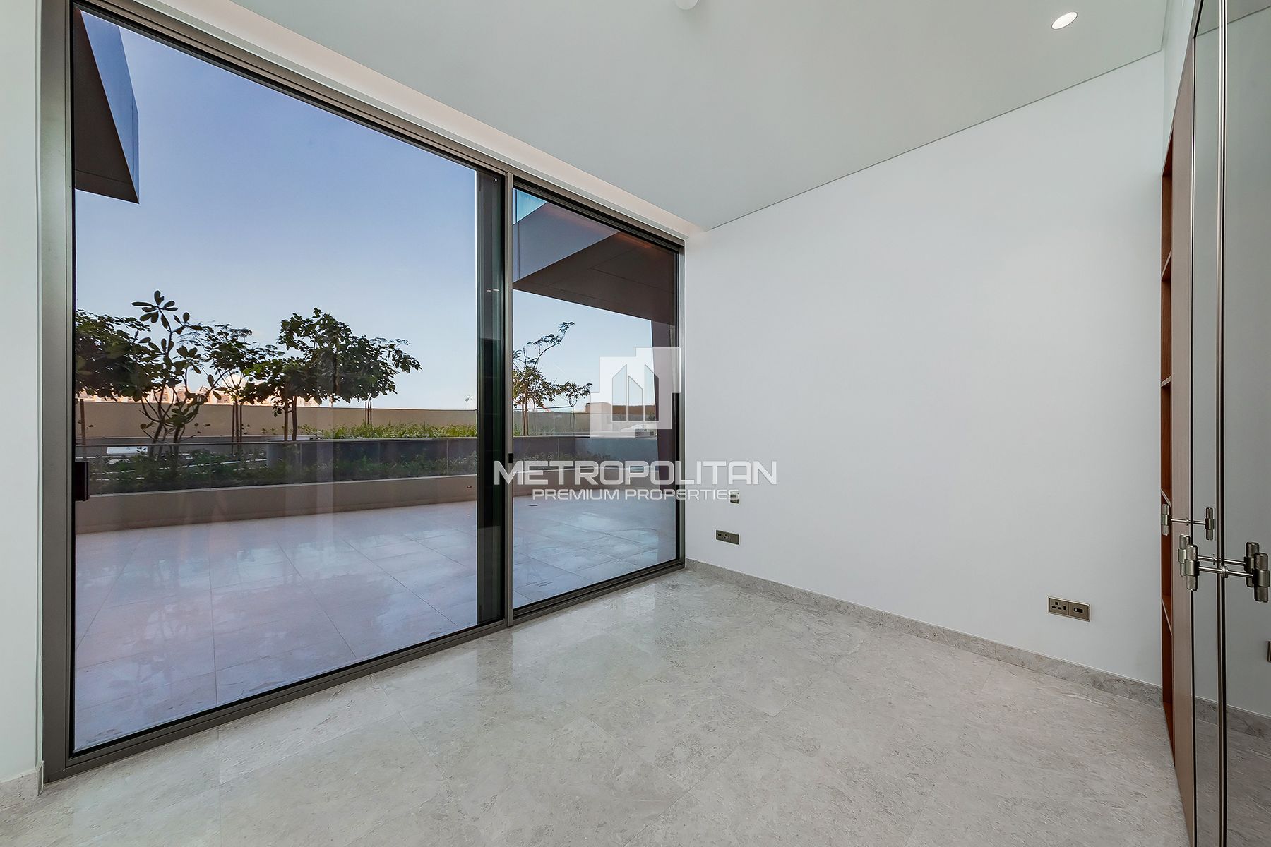 2BR Apartment for Rent in Palm Jumeirah – MPR-9757