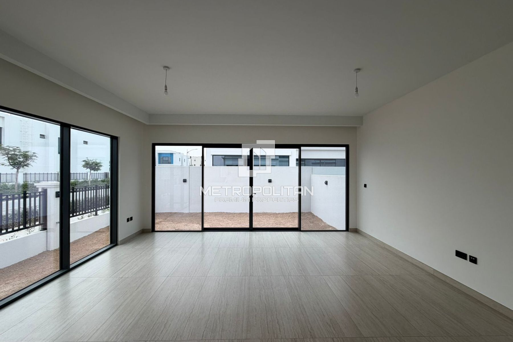 5BR Townhouse for Rent in Damac Lagoons – MPR-9762