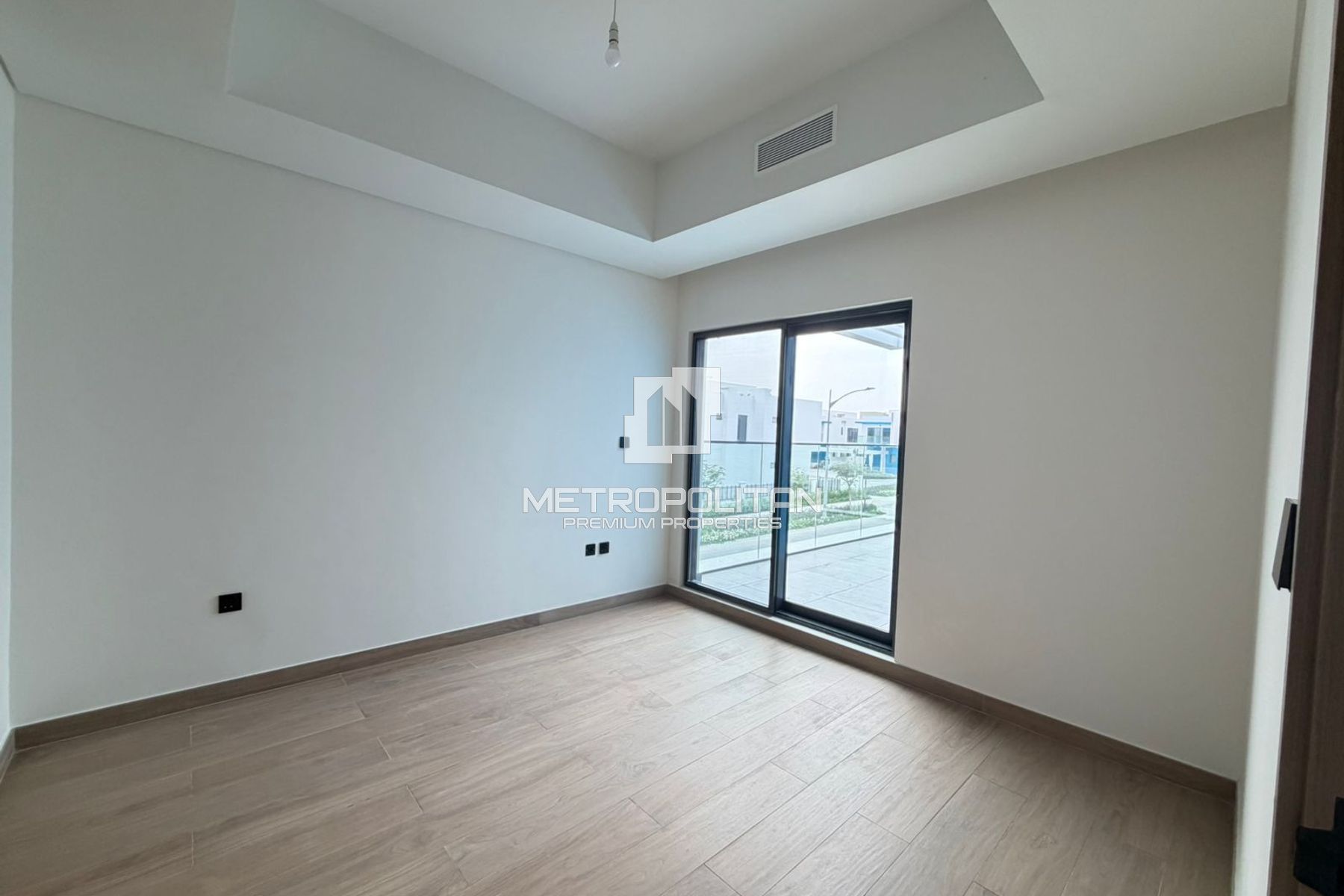 5BR Townhouse for Rent in Damac Lagoons – MPR-9762