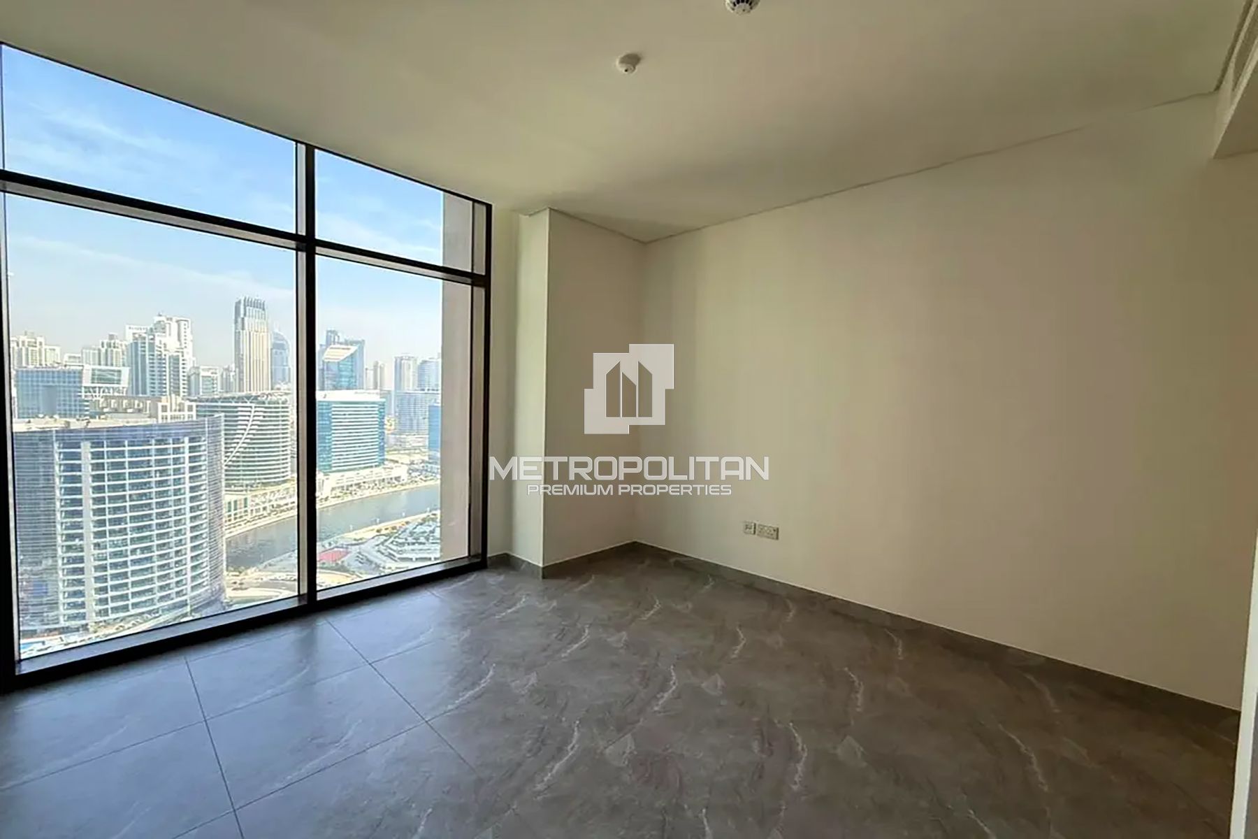 2BR Apartment for Rent in Business Bay – MPR-9773