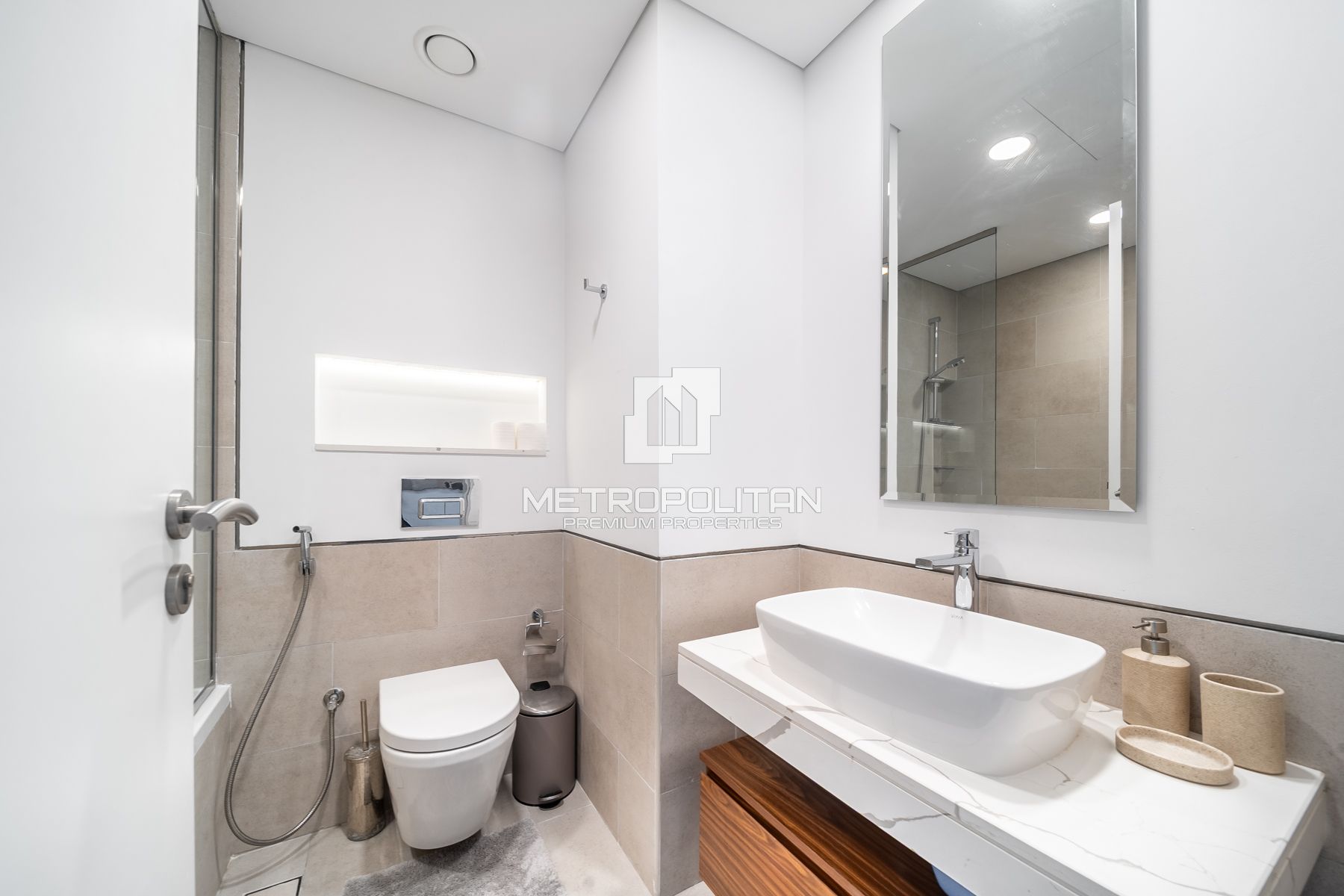 2BR Apartment for Rent in Umm Suqeim – MPR-9782