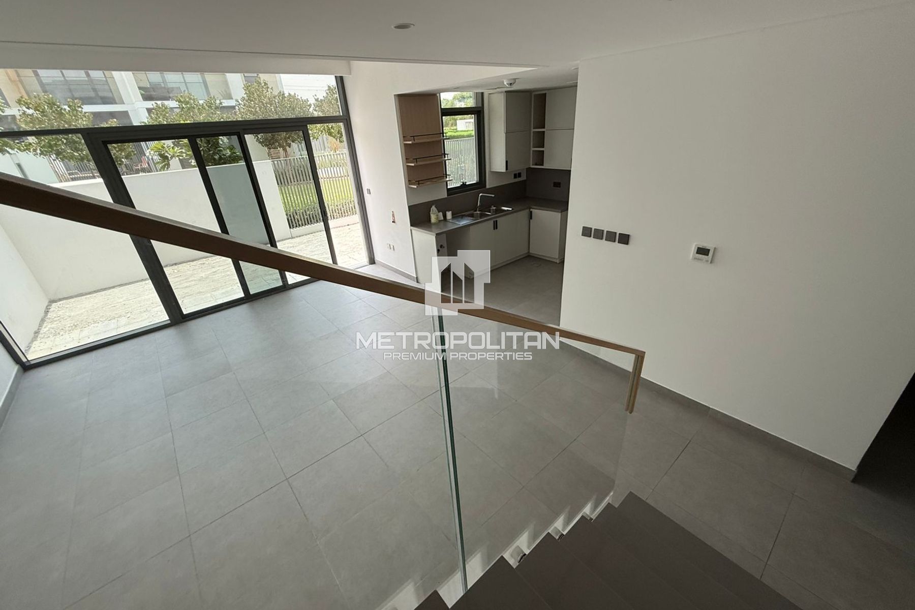 Vacant | 4 Beds with Maids Room | Bigger Plot