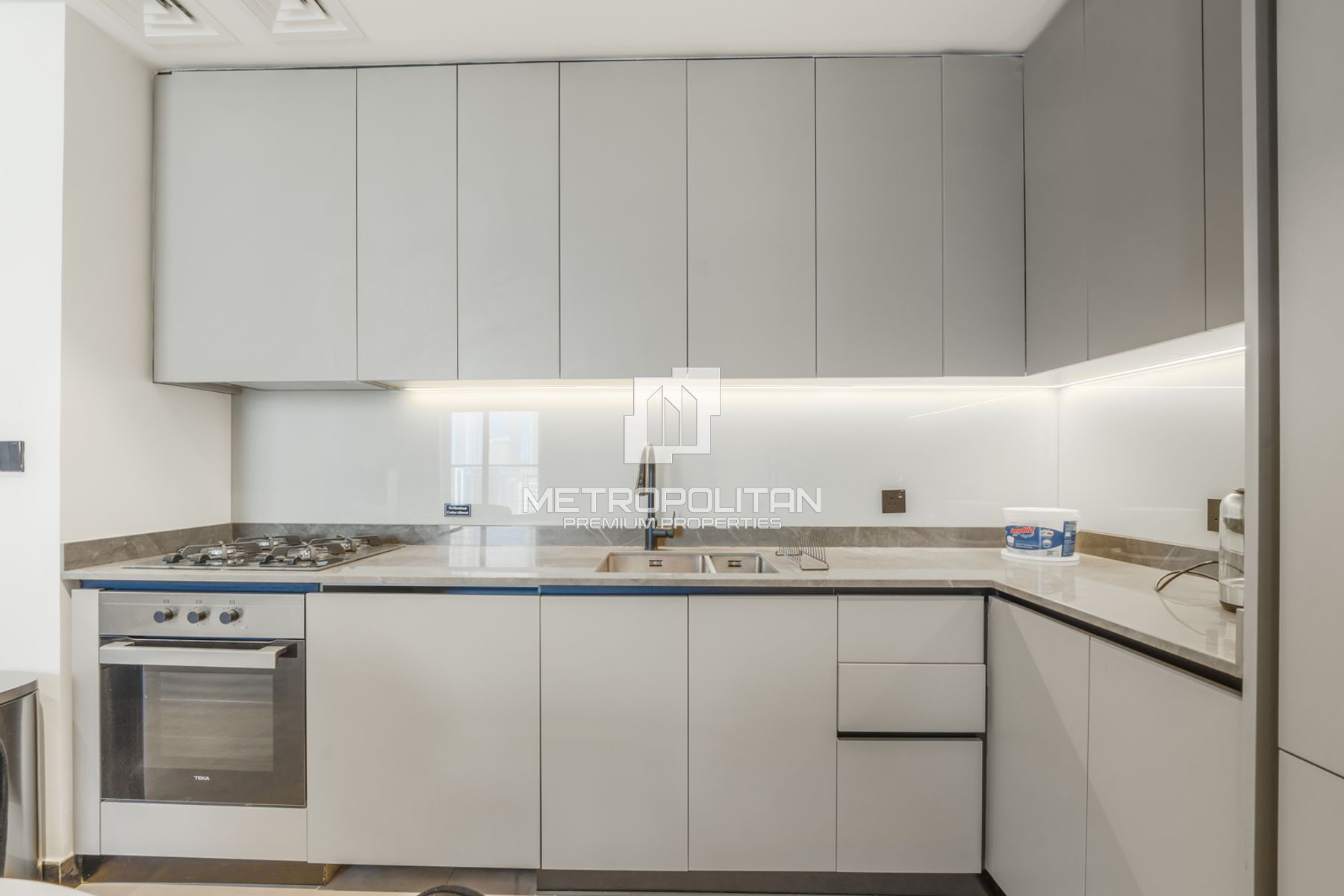 2BR Apartment for Rent in Business Bay – MPR-9797