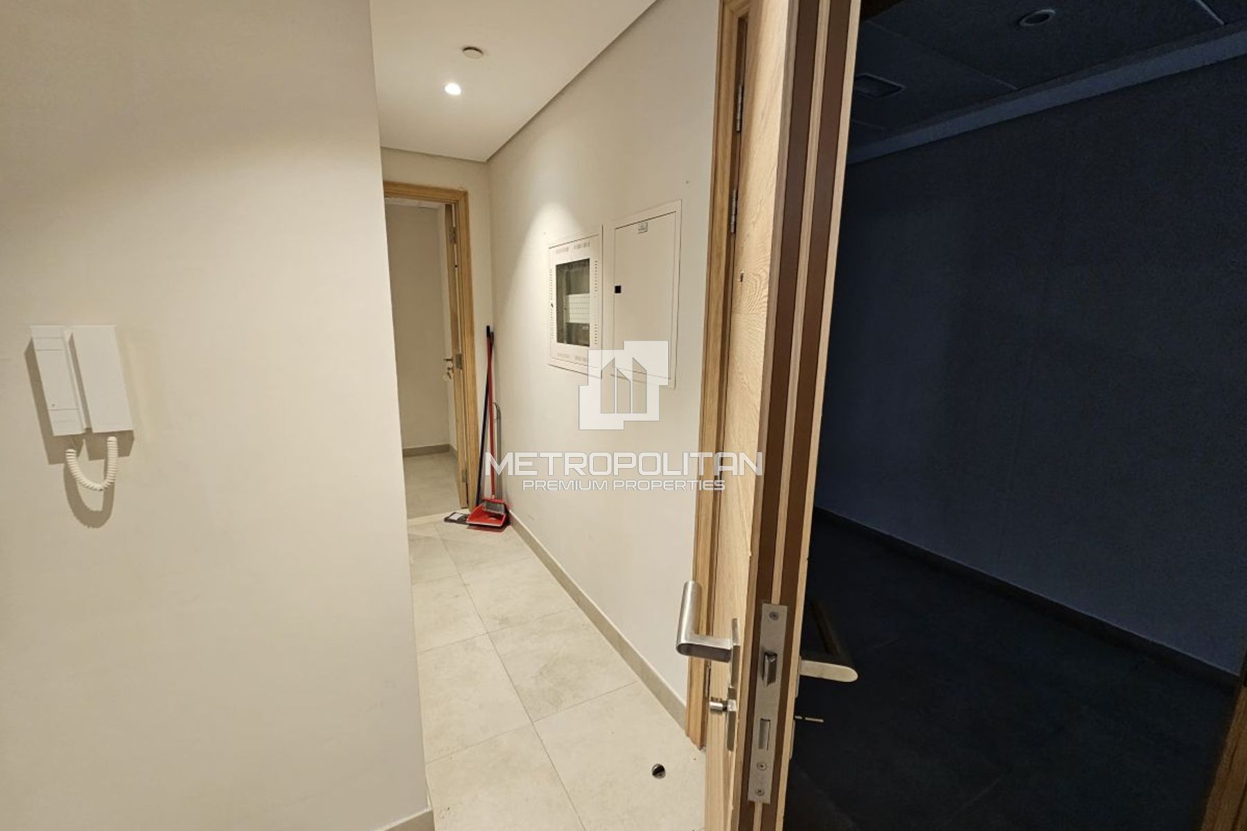 2BR Apartment for Rent in Jumeirah Village Circle – MPR-9814