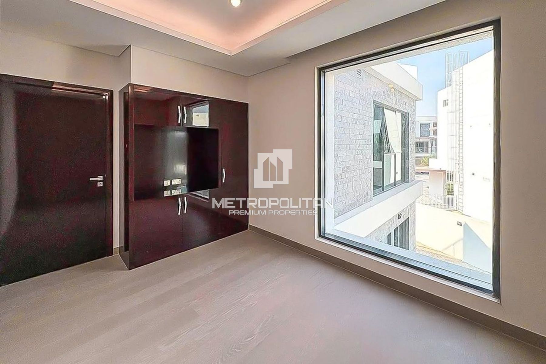 End Corner Unit | Brand New | Vacant | Spacious