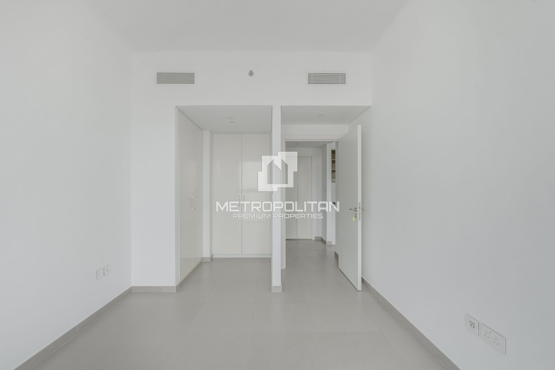 1BR Apartment for Rent in Downtown Dubai – MPR-9827