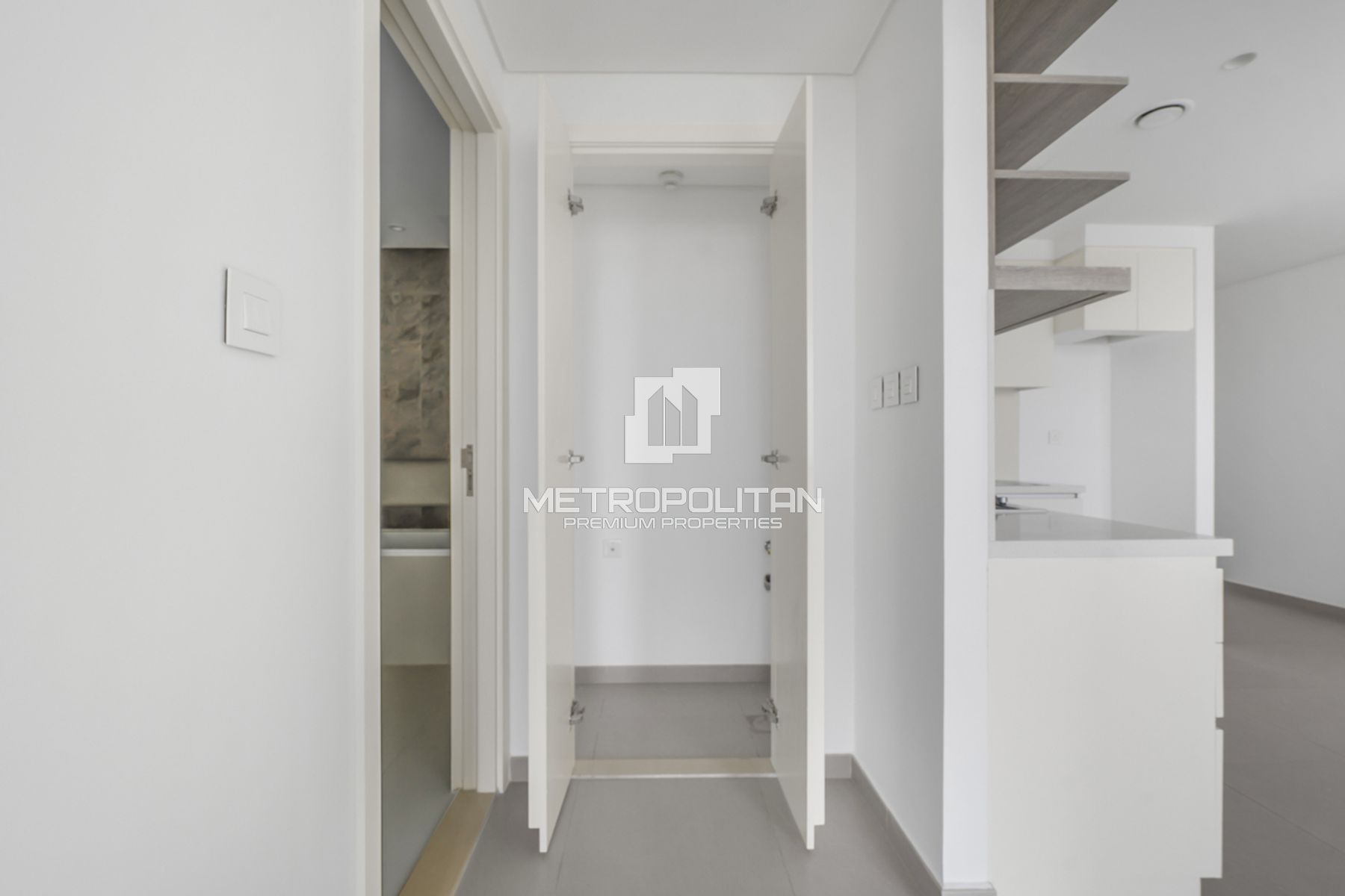 1BR Apartment for Rent in Downtown Dubai – MPR-9827