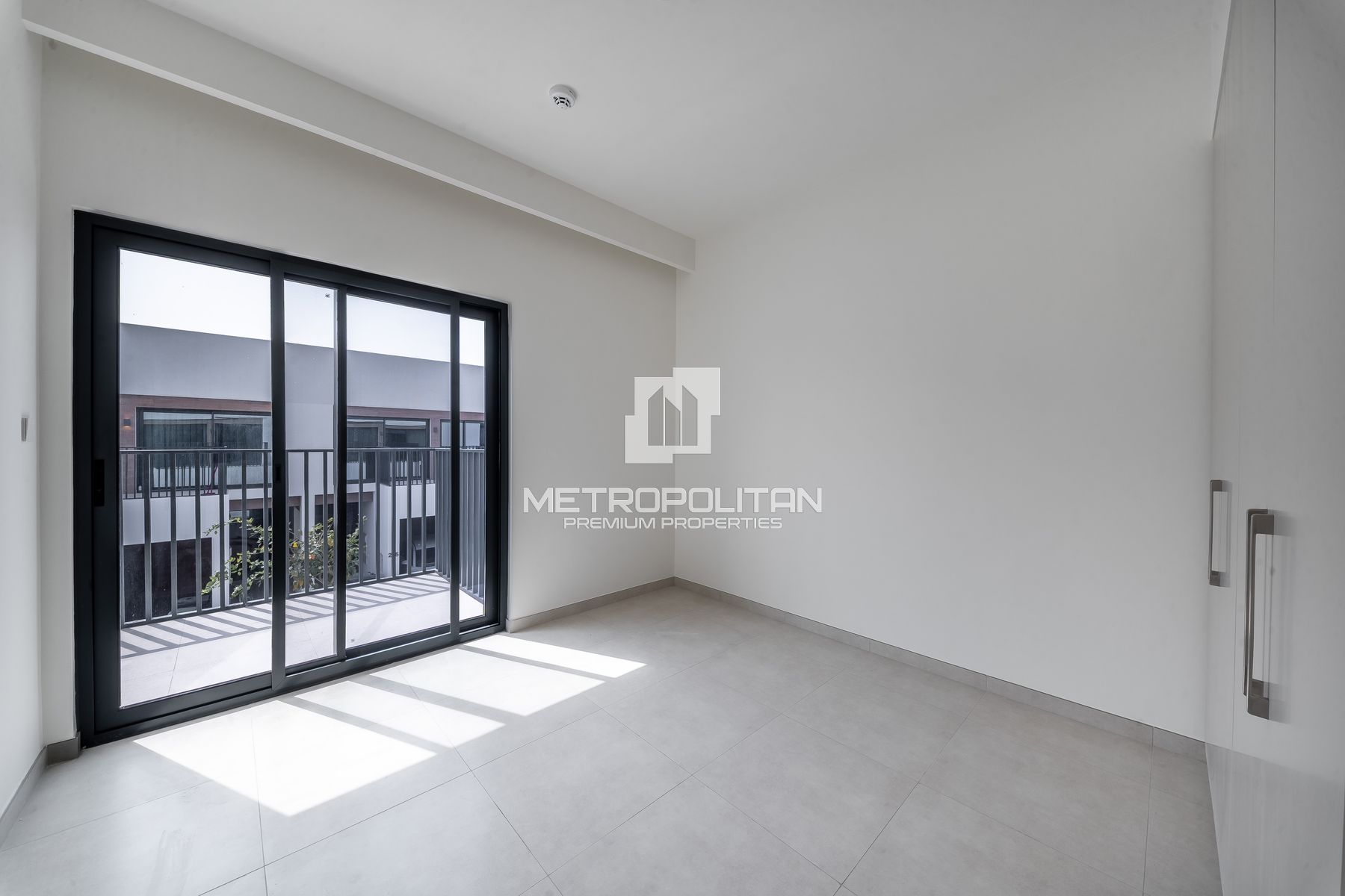 Skylight | Spacious Single Row | Prime Location