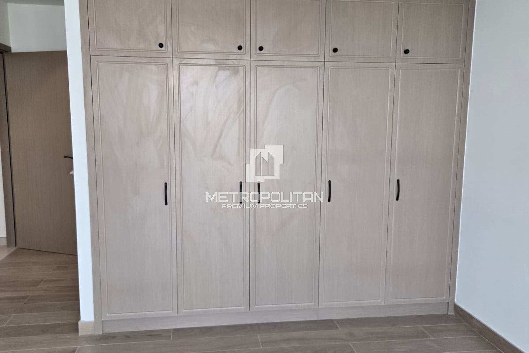 5BR + Guest + Maid | Large Villa | Lowest Price