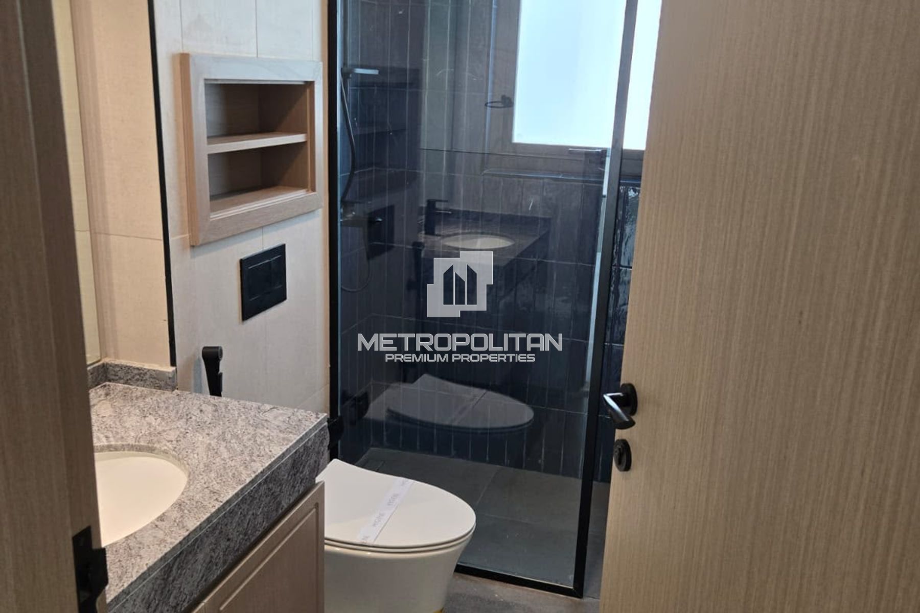 5BR + Guest + Maid | Large Villa | Lowest Price