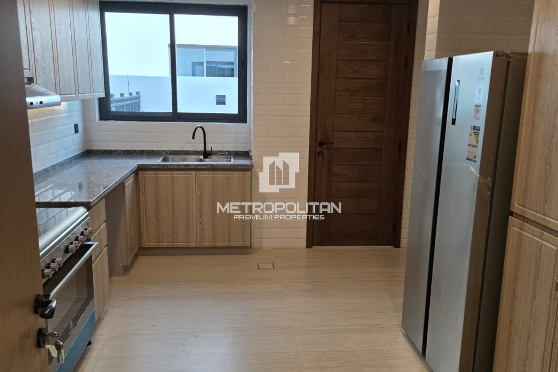 5BR + Guest + Maid | Large Villa | Lowest Price