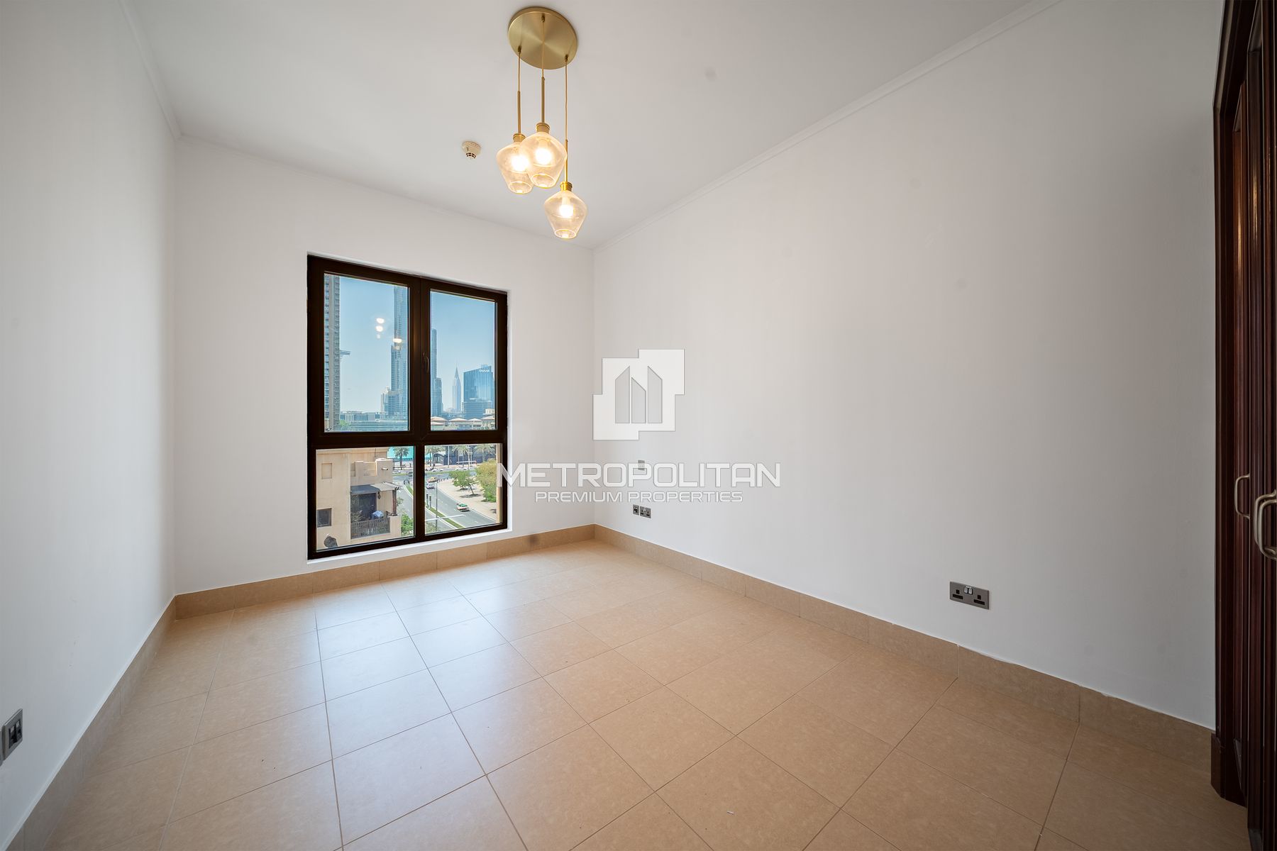 3BR Apartment for Rent in Old Town – MPR-9857