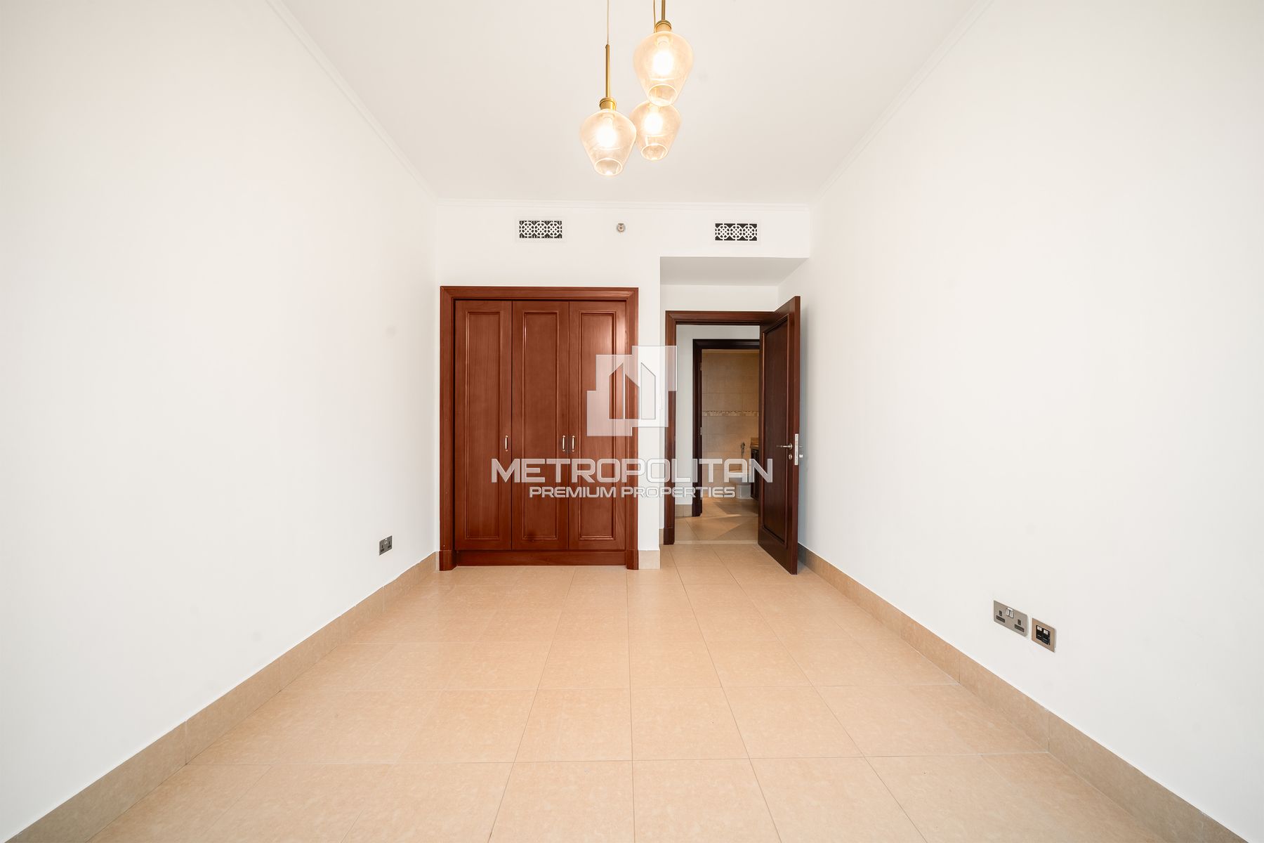 3BR Apartment for Rent in Old Town – MPR-9857