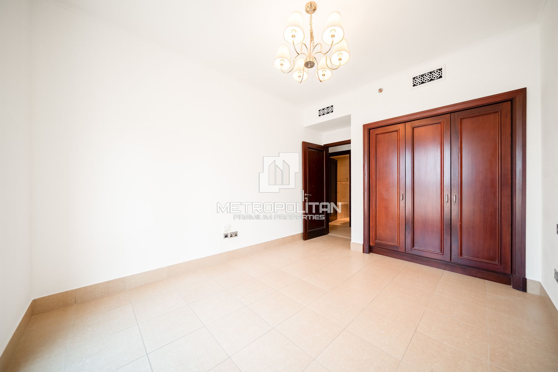 3BR Apartment for Rent in Old Town – MPR-9857